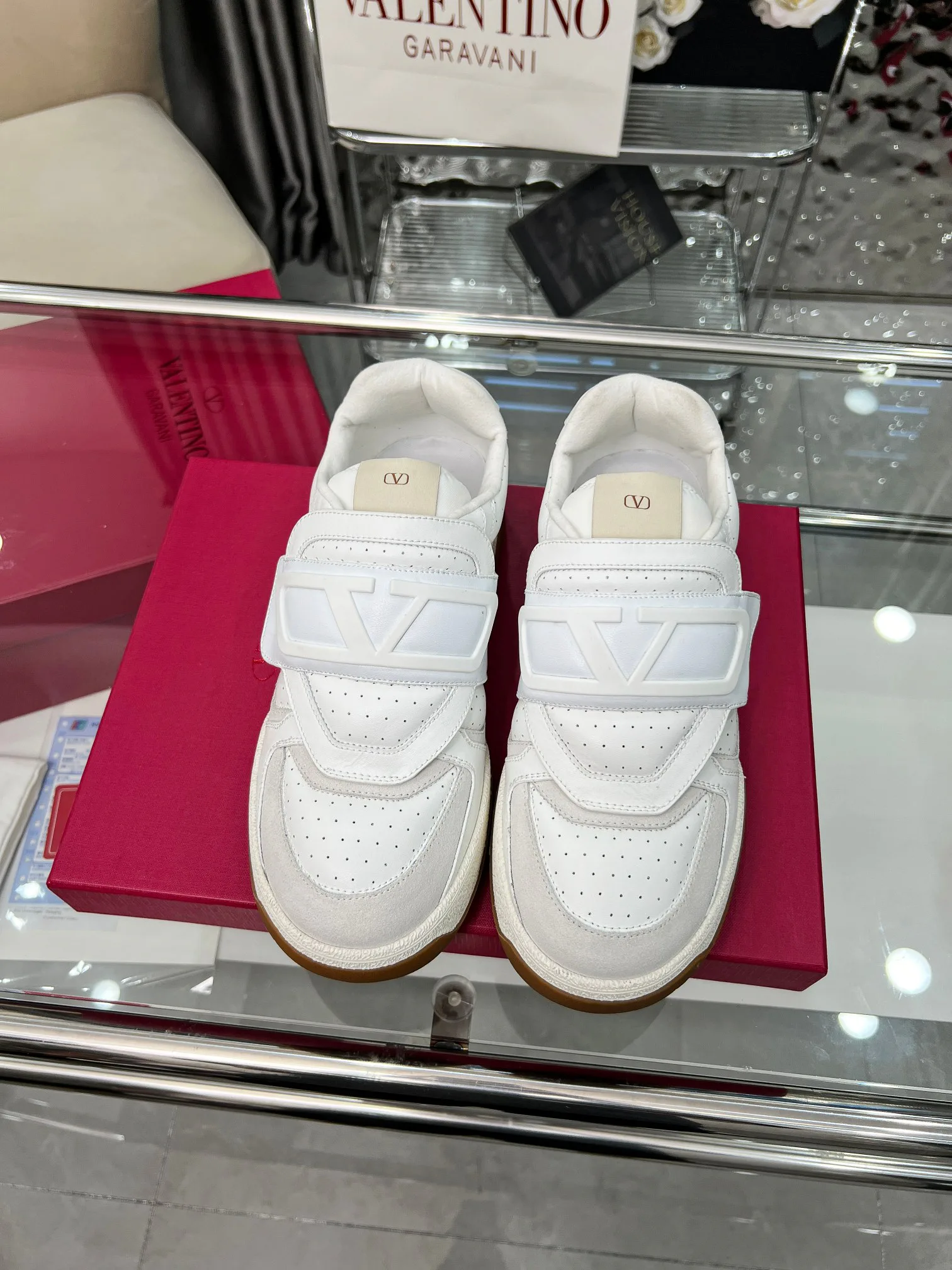 Кроссовки Женские Valentino 47225