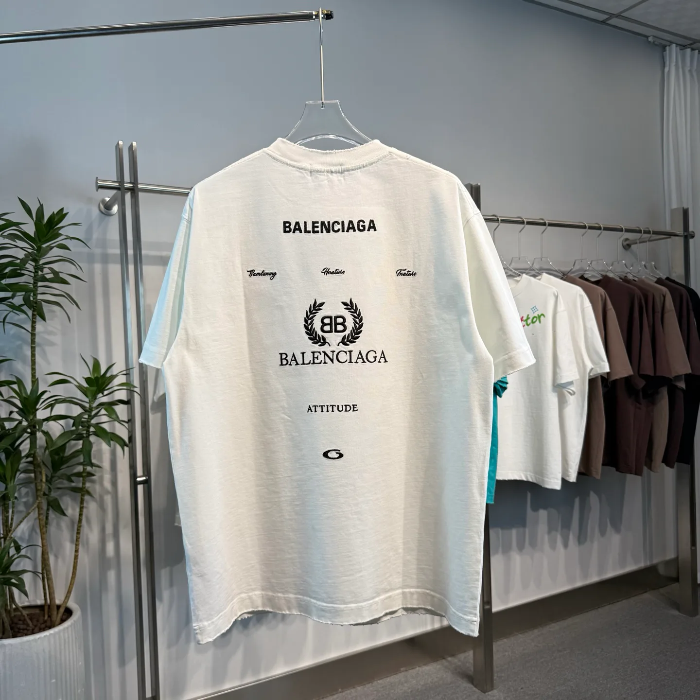 Футболки Женские Balenciaga 5059378