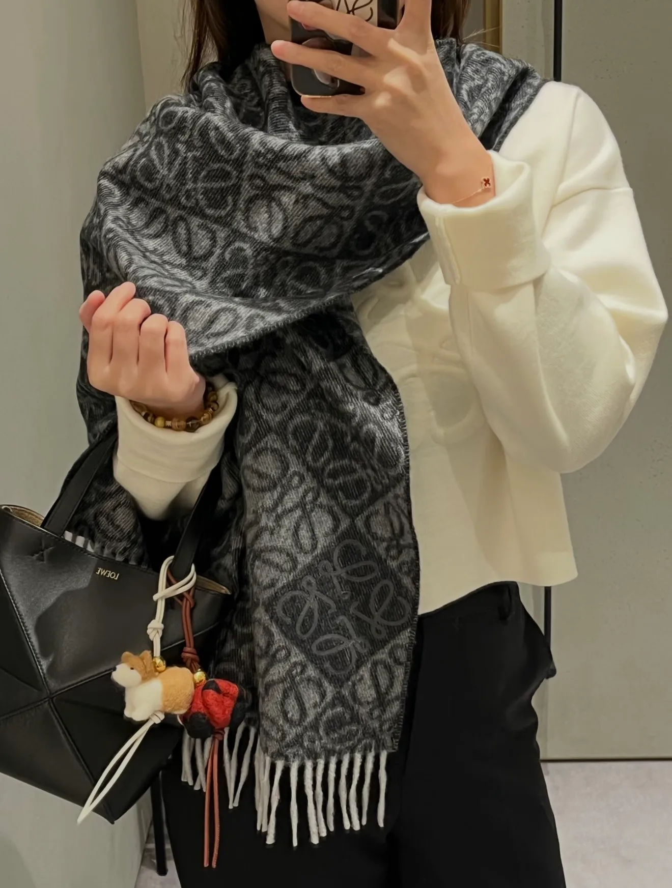 Шарфы Loewe 18574562