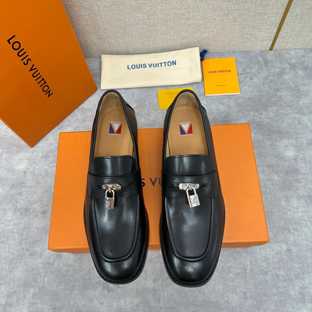 Лоферы И Туфли Мужские Louis Vuitton 18194005