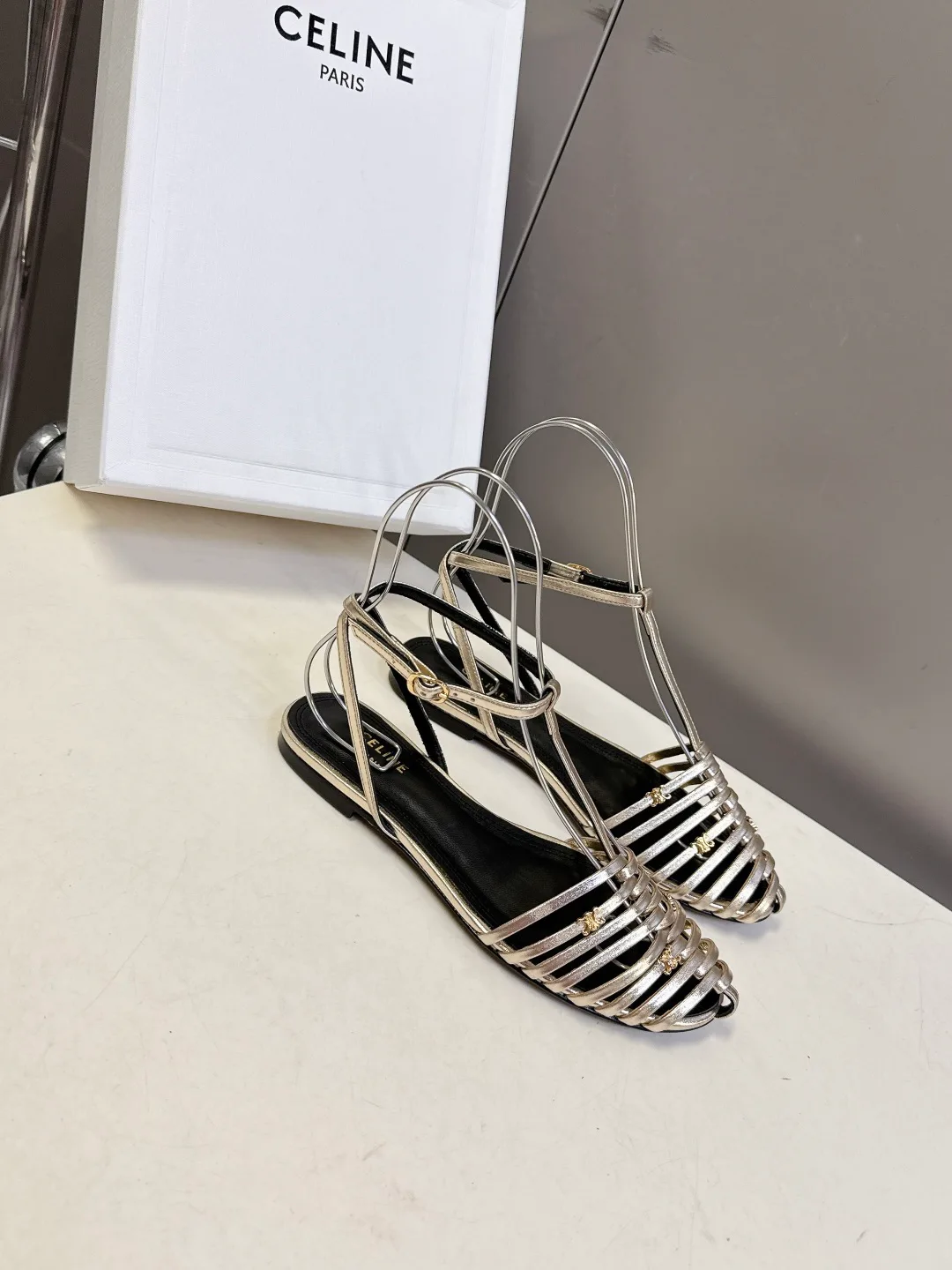 Сандалии Женские Celine 14084616