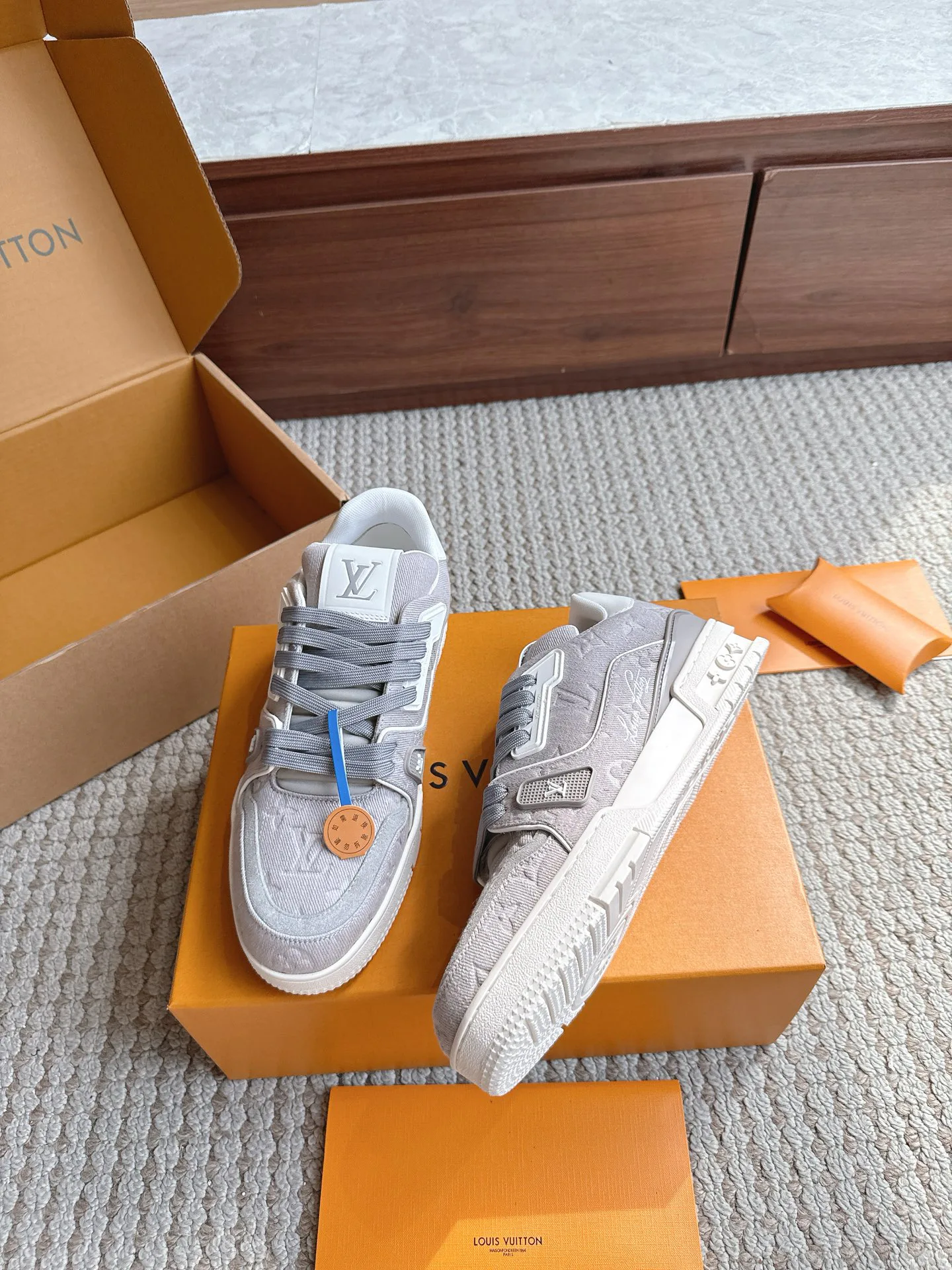 Кроссовки Мужские Louis Vuitton 17477017