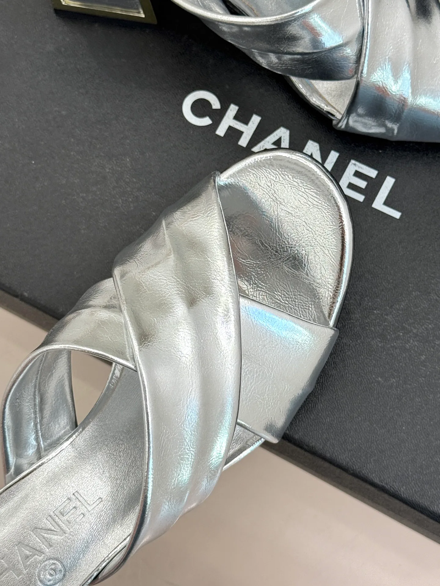 Босоножки Женские Chanel 11574877