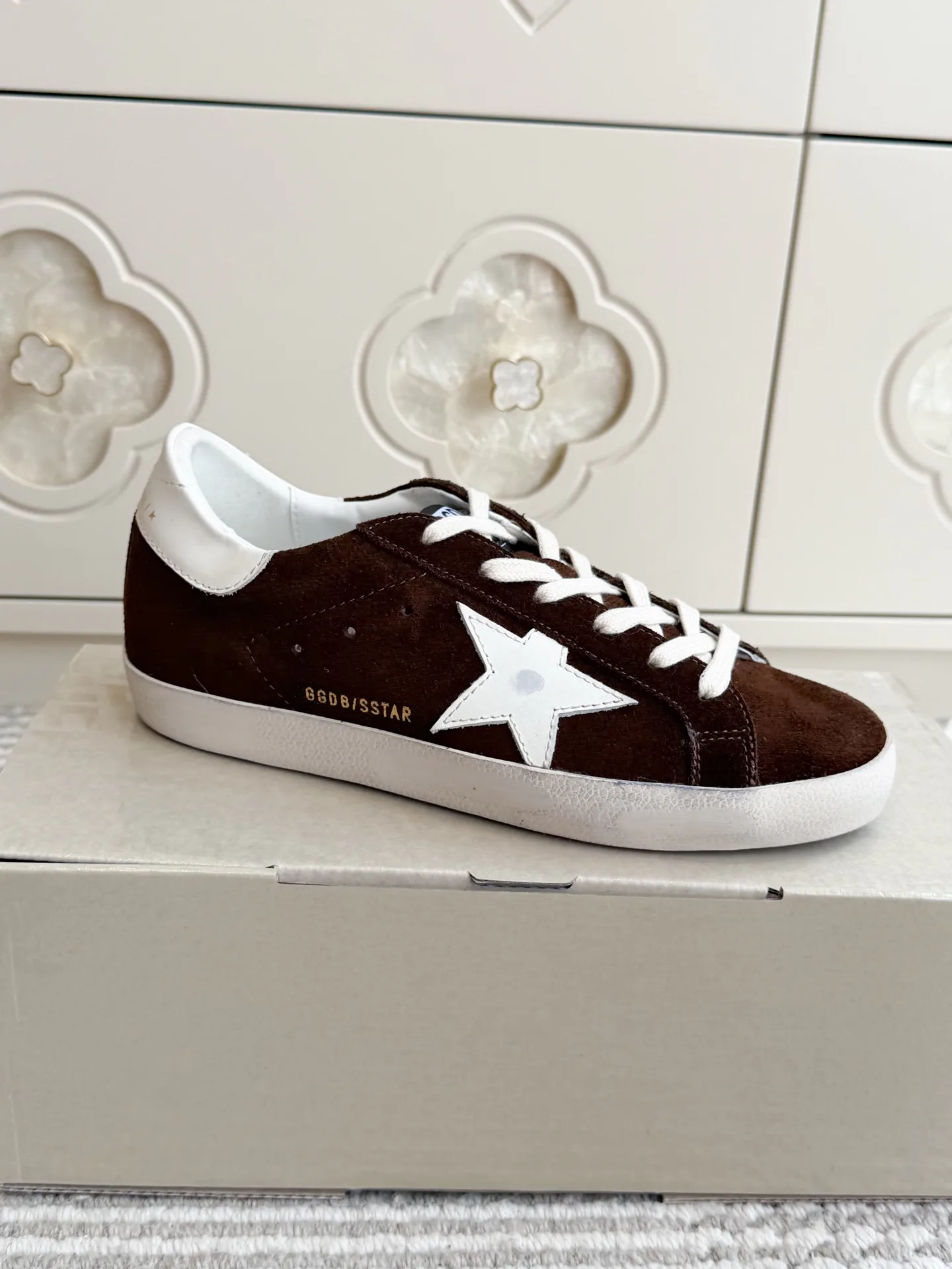 Кроссовки Женские Golden Goose 18360499