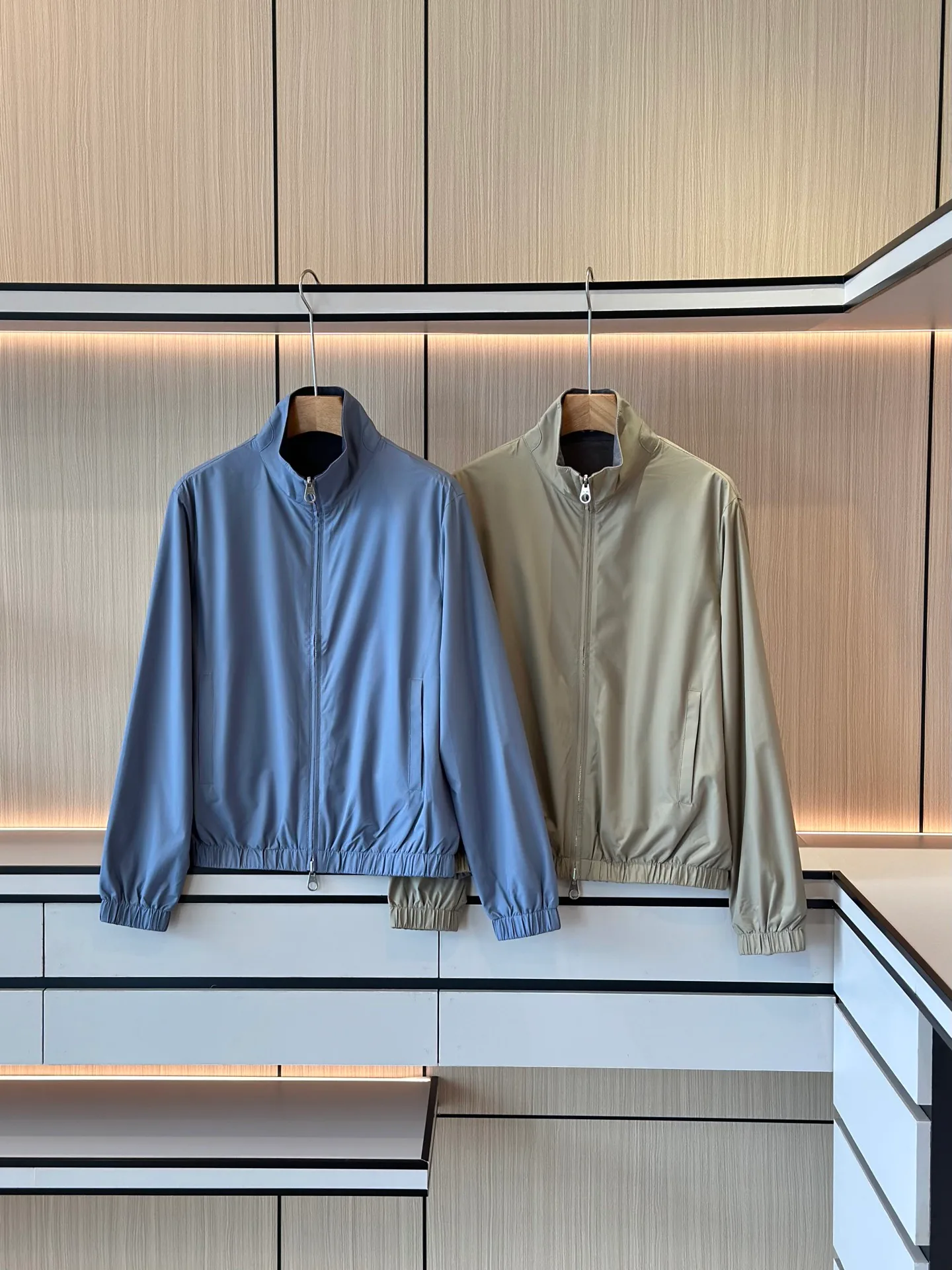 Куртки И Пуховики Женские Loro Piana 18099703