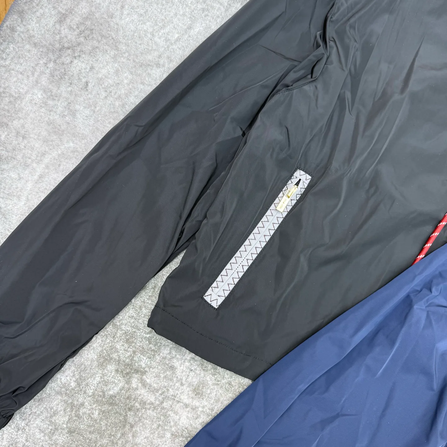 Куртки И Пуховики Женские Miu Miu 11470289