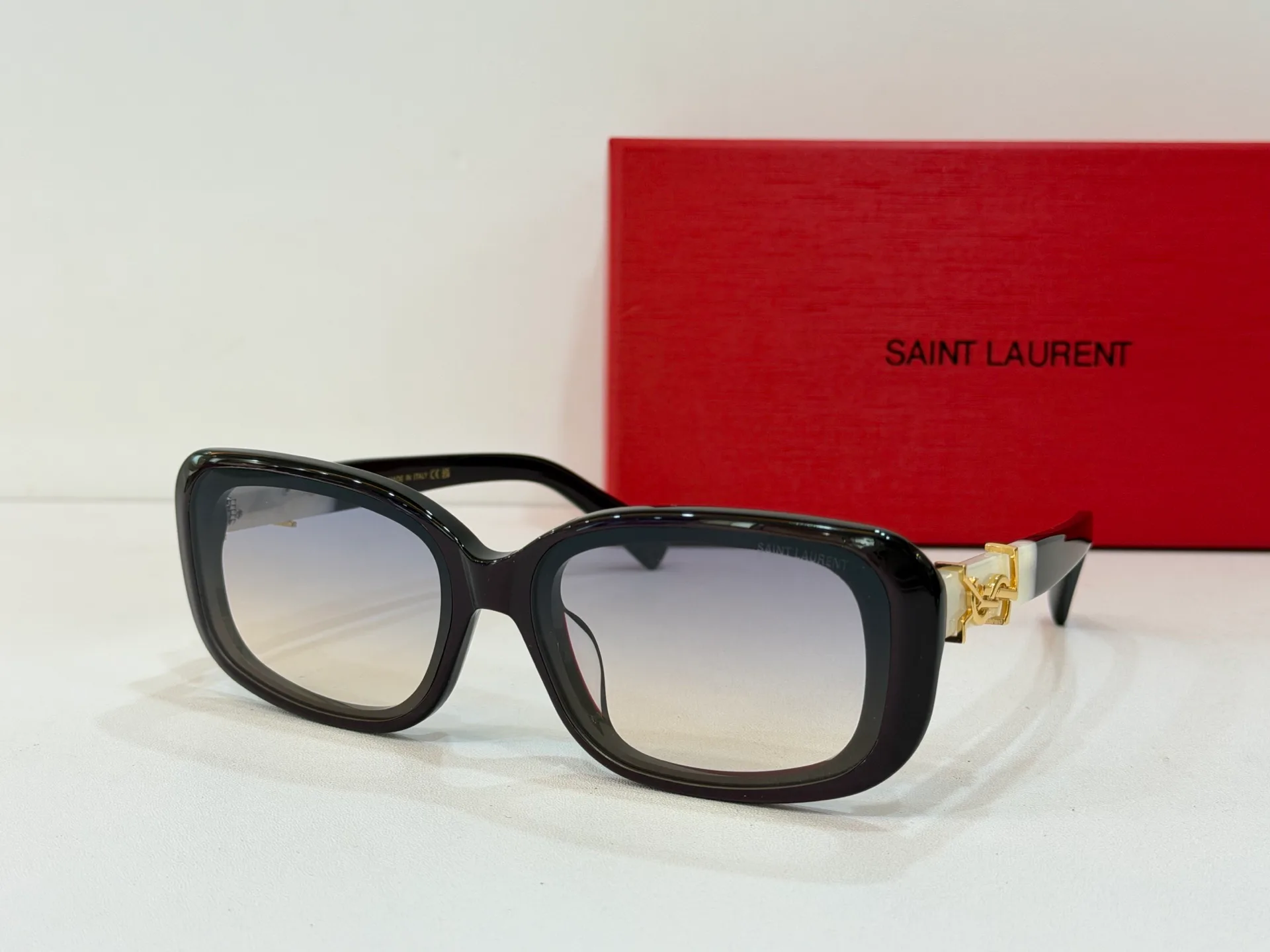 Очки Saint Laurent 14321706