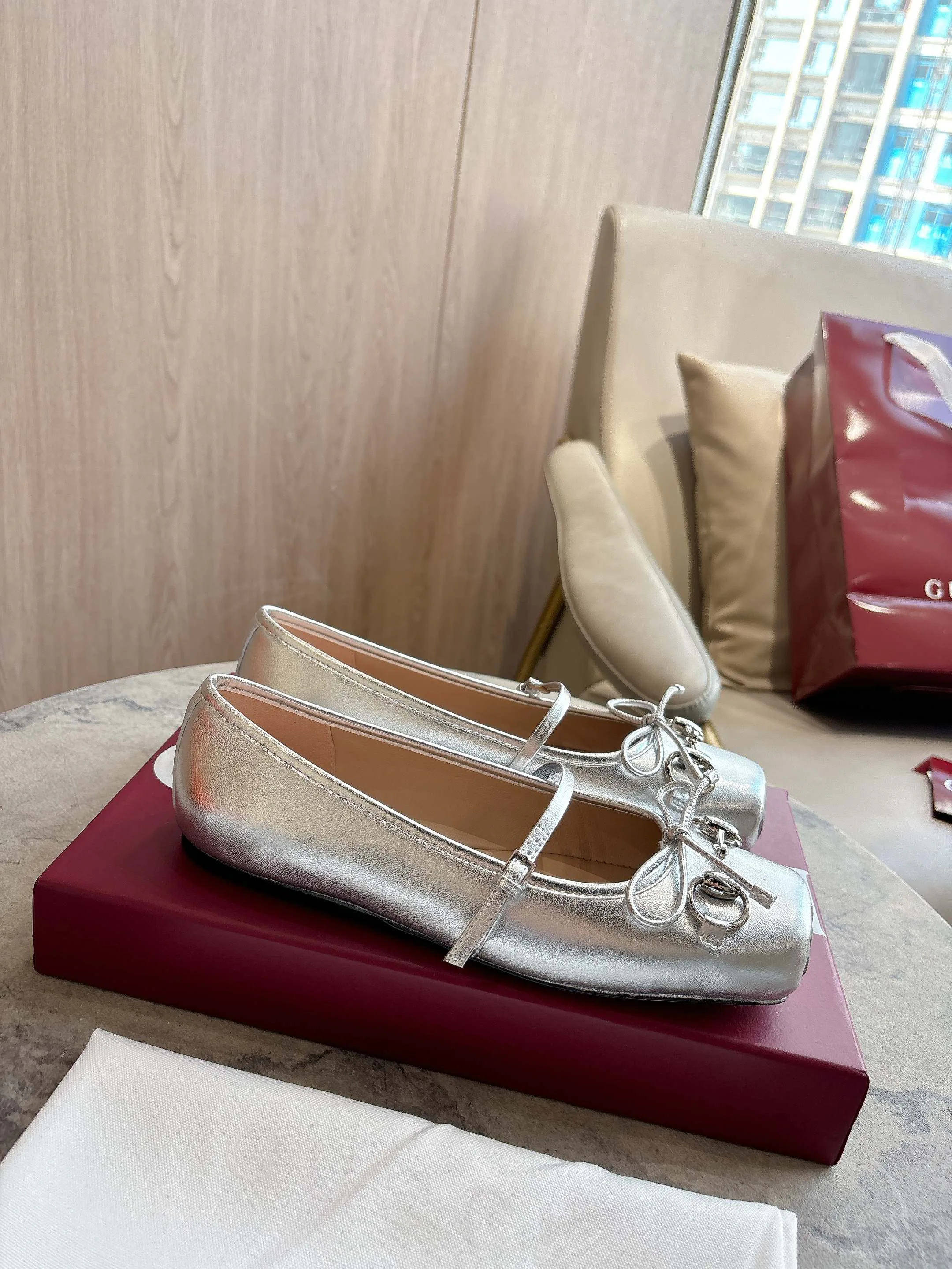 Балетки Женские Gucci 556067