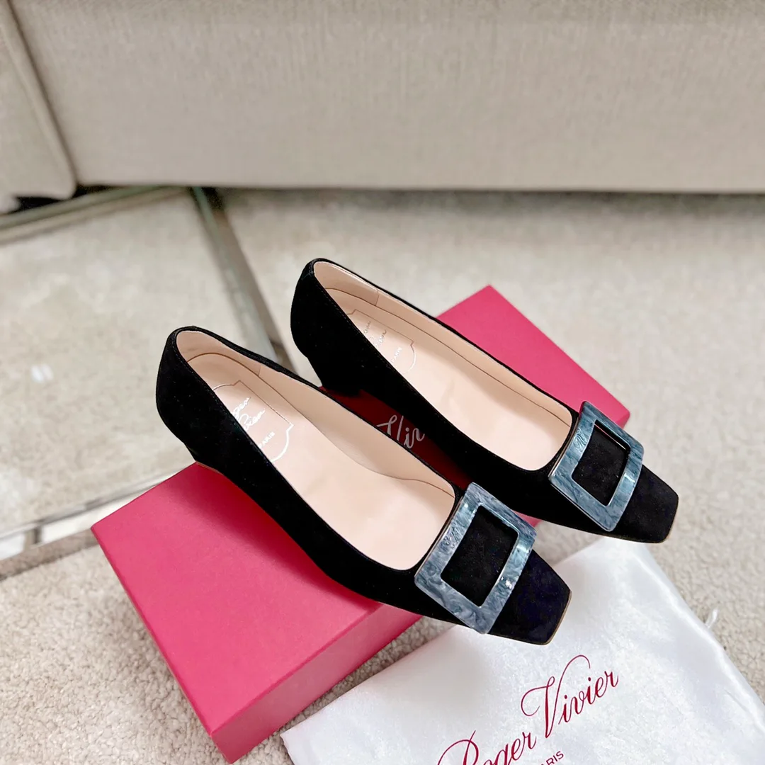 Туфли Женские Roger Vivier 17550740
