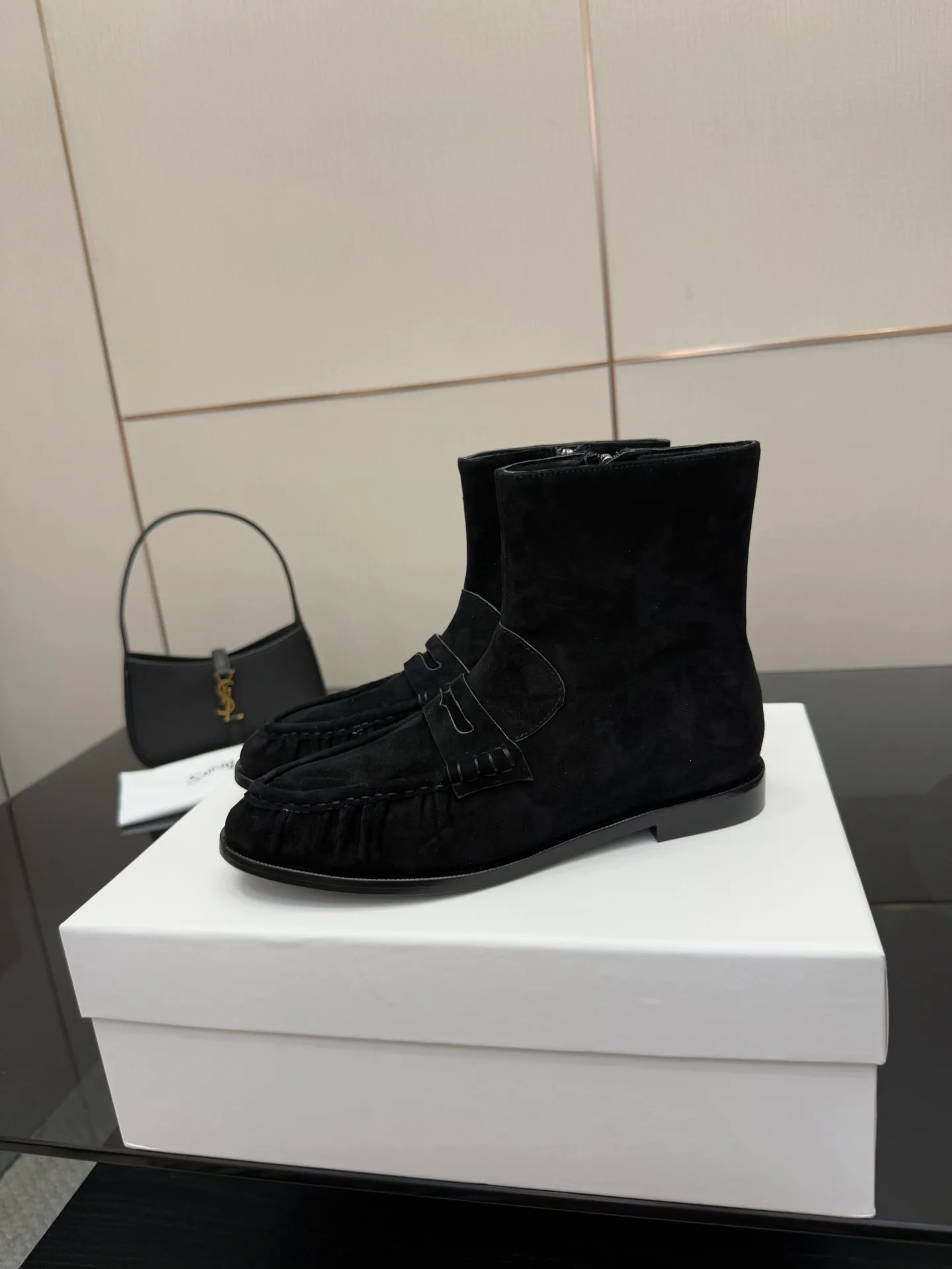 Ботинки Женские Saint Laurent 170693