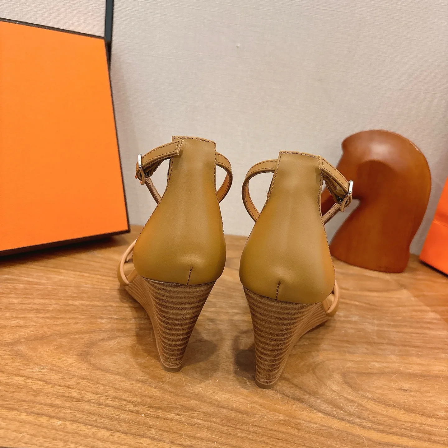 Босоножки Женские Hermes 11269400