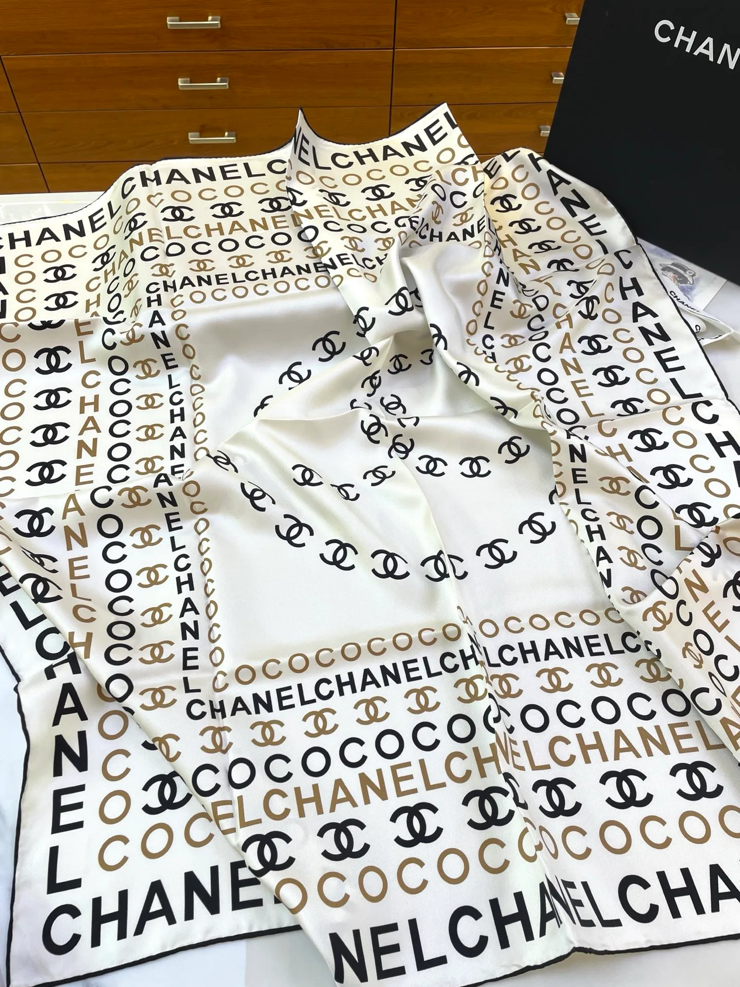 Шарфы Chanel 11216344