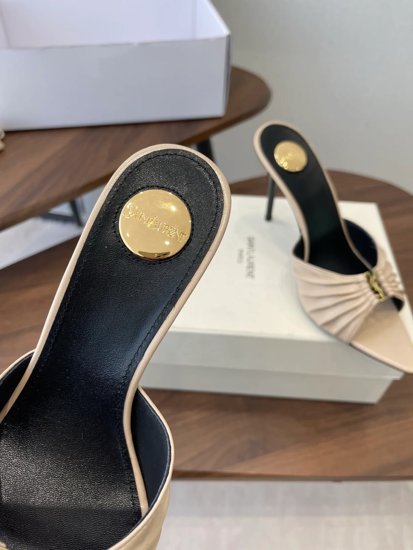 Мюли И Сабо Женские Saint Laurent 11528001