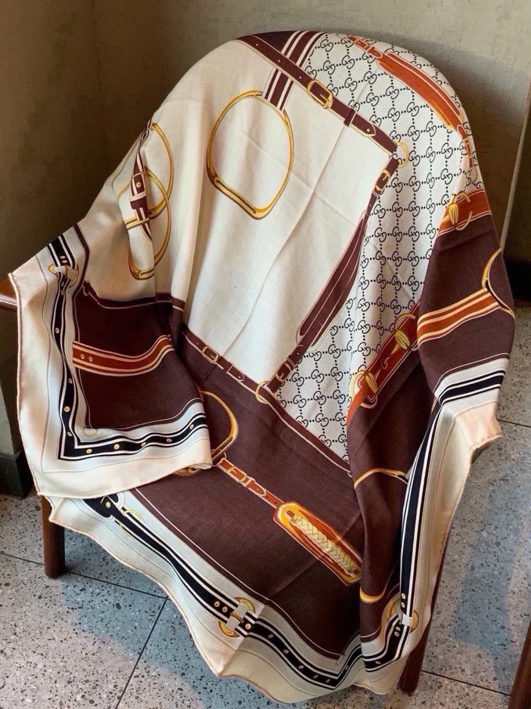 Платки Gucci 18675721