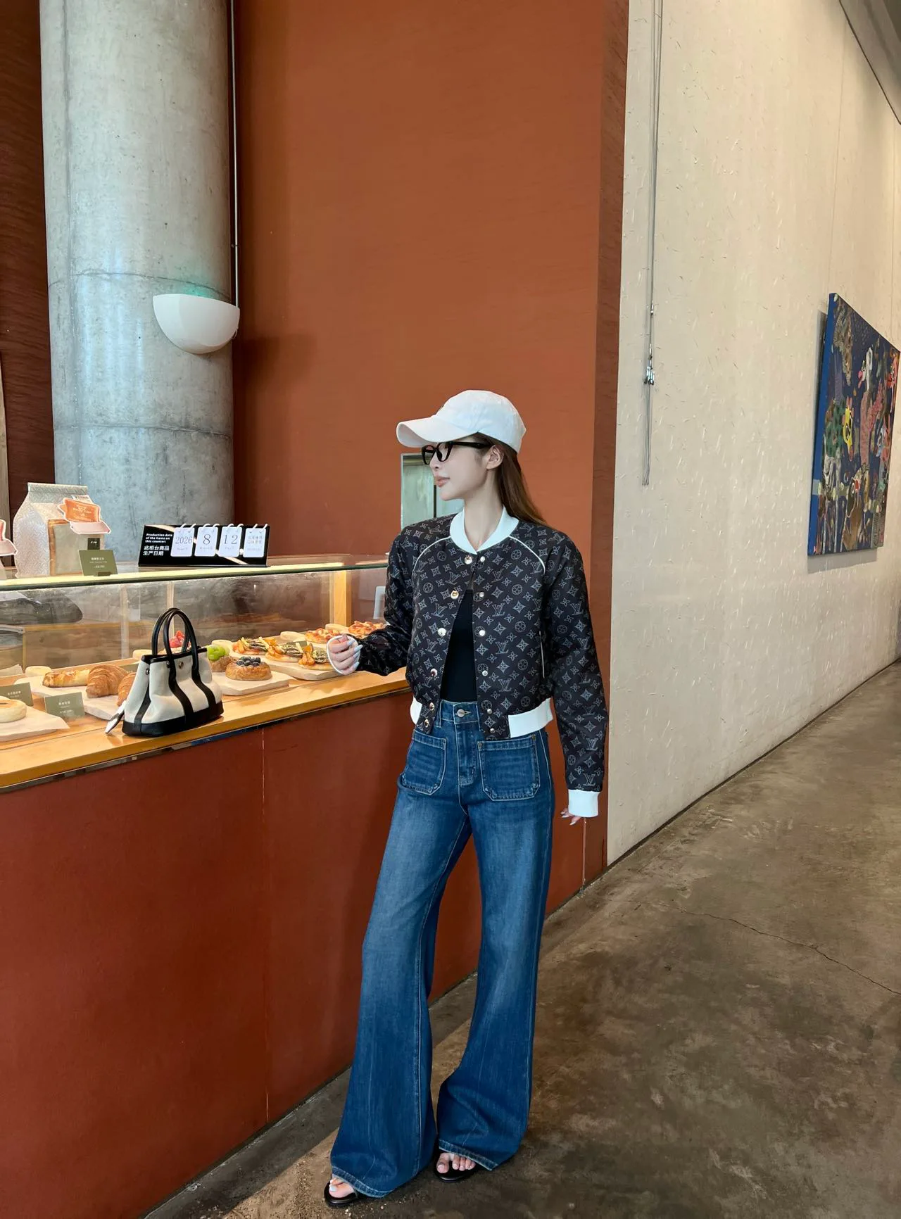 Куртки И Пуховики Женские Louis Vuitton 18348135