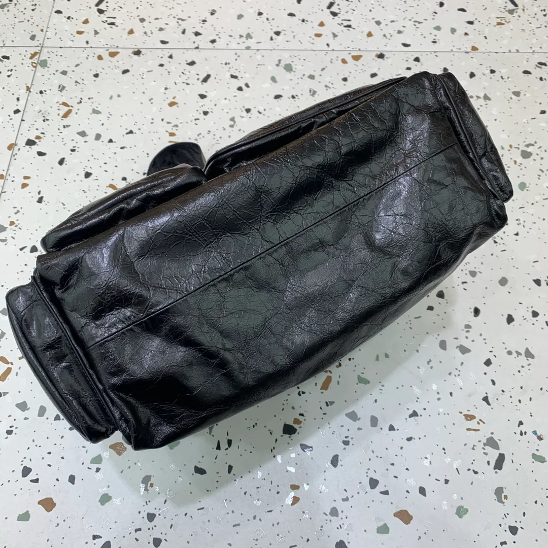 Классические Сумки Женские Balenciaga 18136082