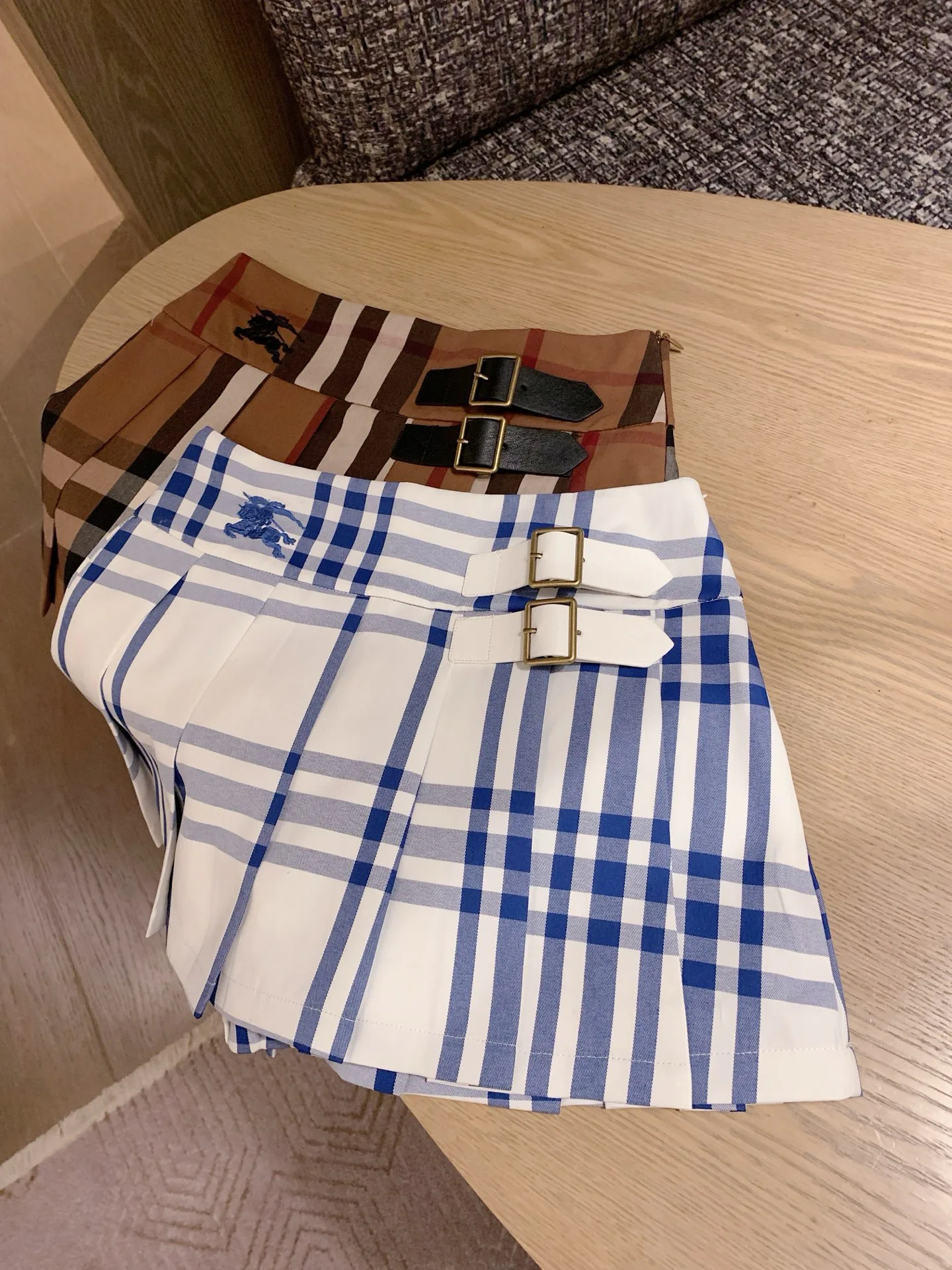 Юбки Женские Burberry 6828