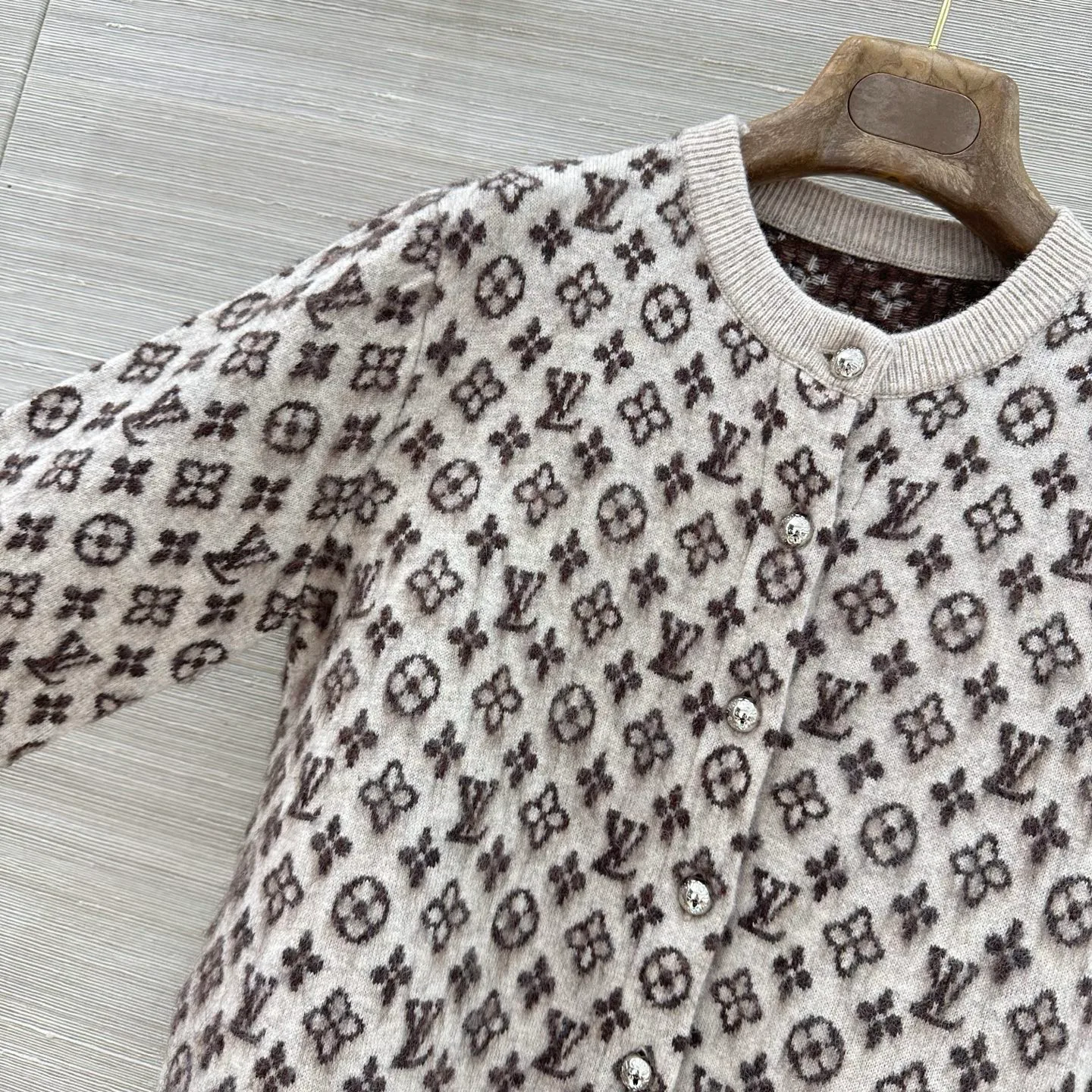 Джемперы И Свитеры Женские Louis Vuitton 18905990