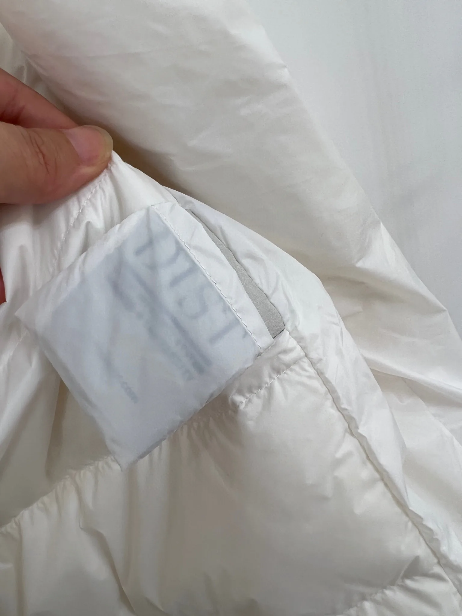 Куртки И Пуховики Женские Moncler 18415624