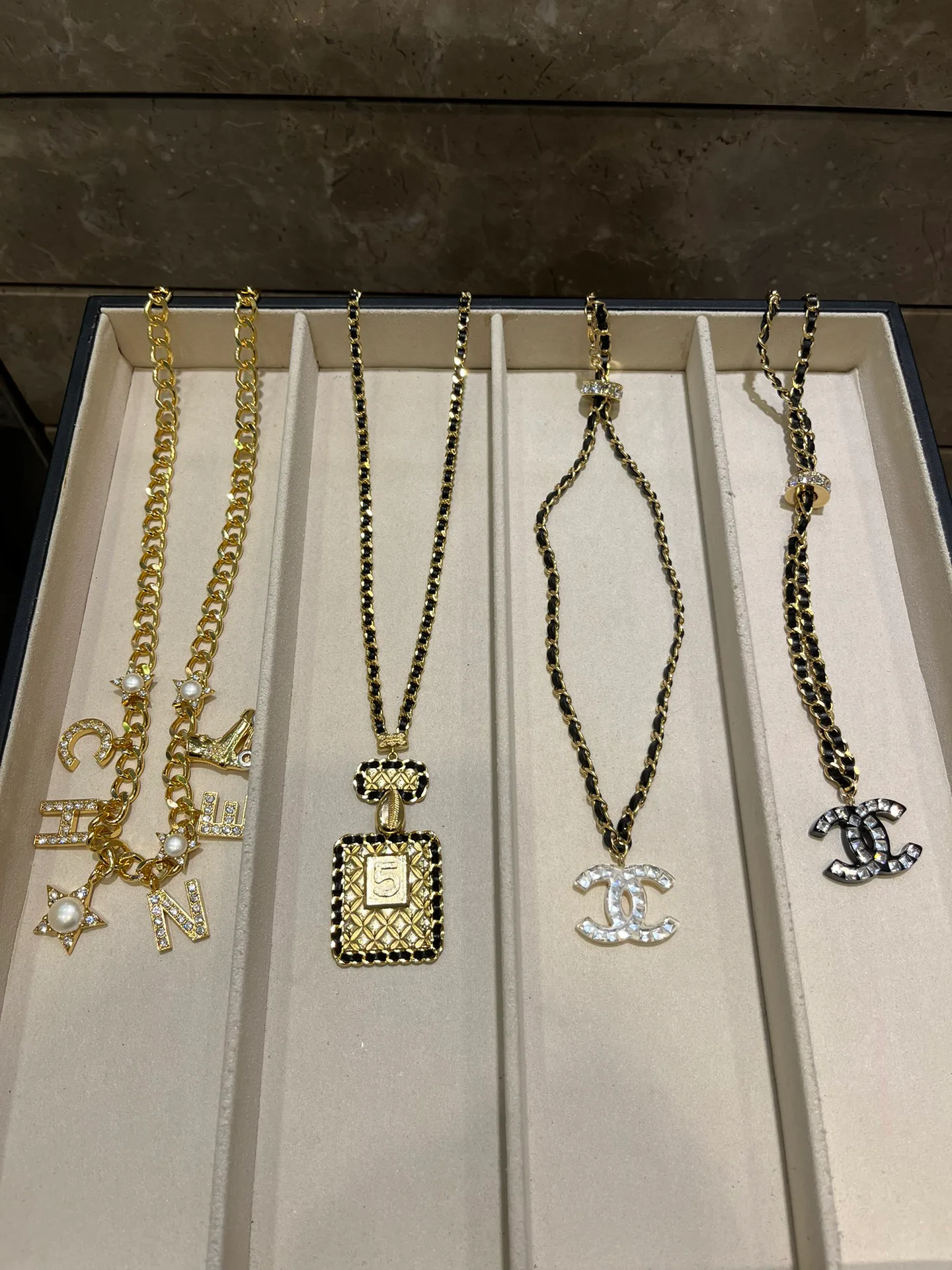 Бижутерия Chanel 11577768