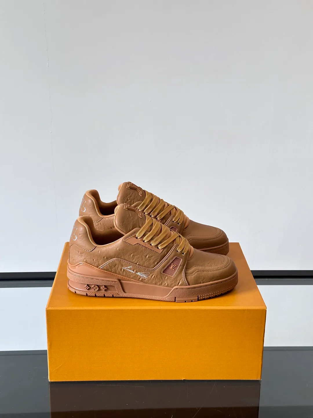 Кроссовки Мужские Louis Vuitton 33474