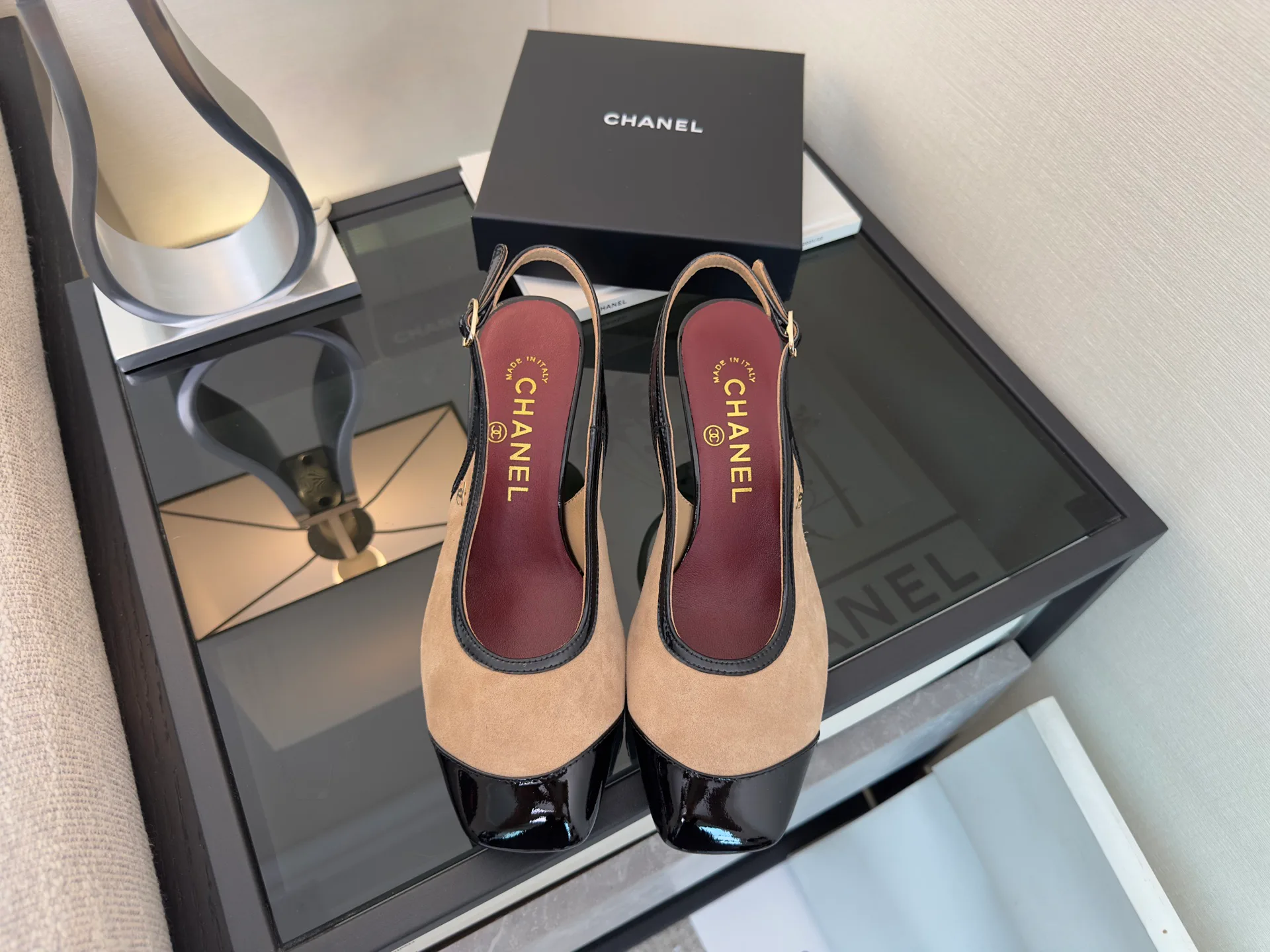 Туфли Женские Chanel 18107468