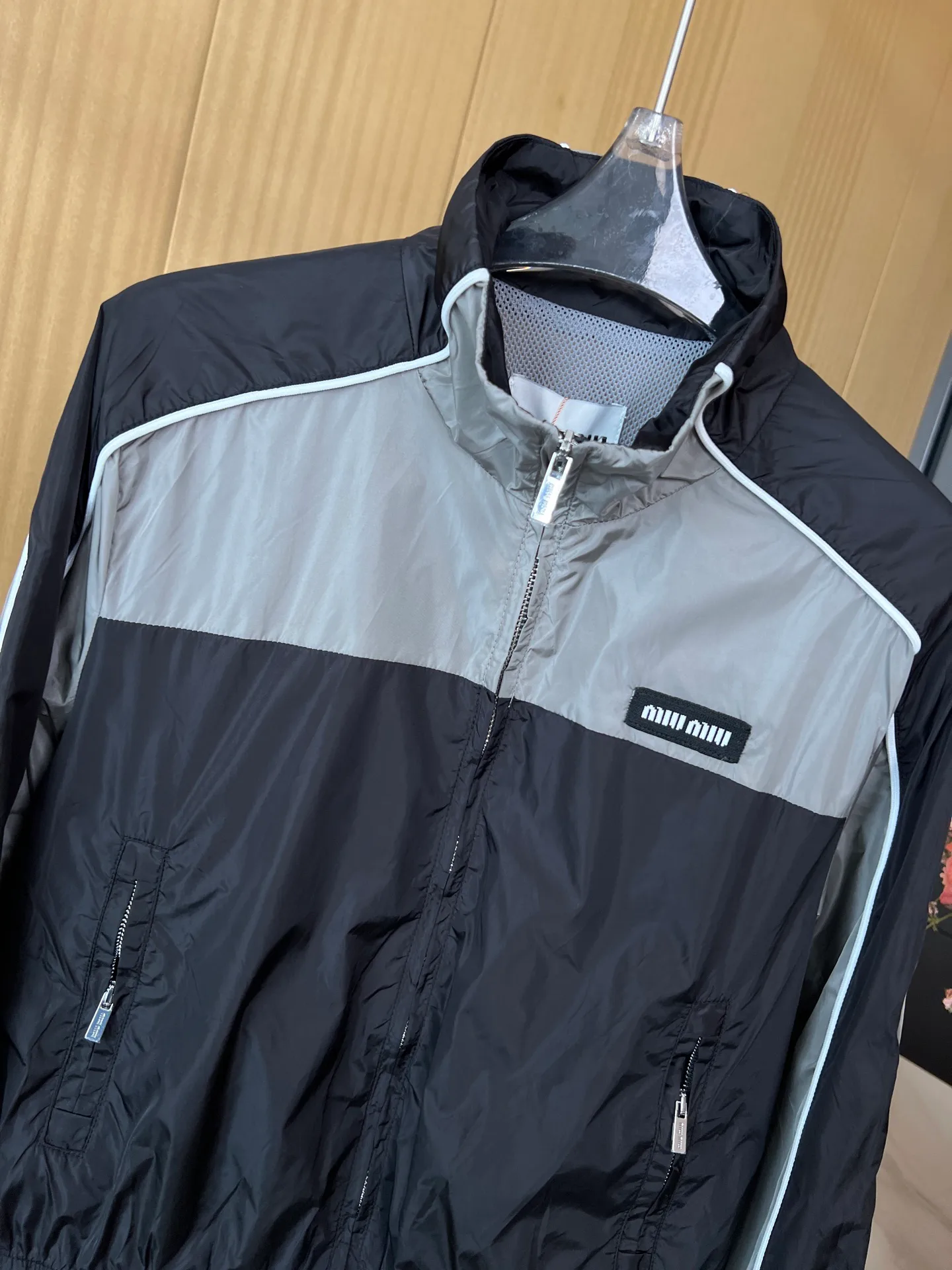 Куртки И Пуховики Женские Miu Miu 13614