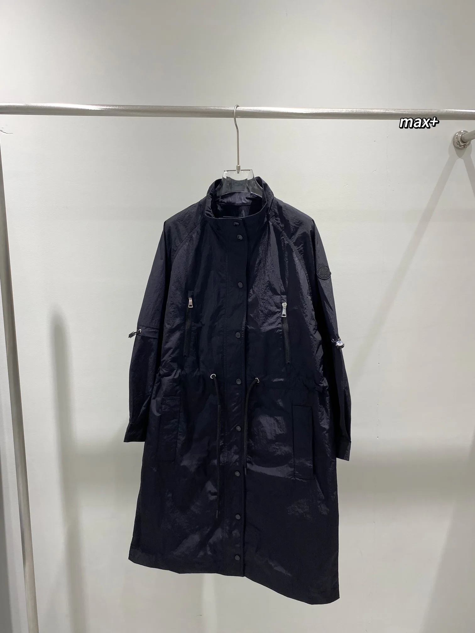 Куртки И Пуховики Женские Moncler 11586243