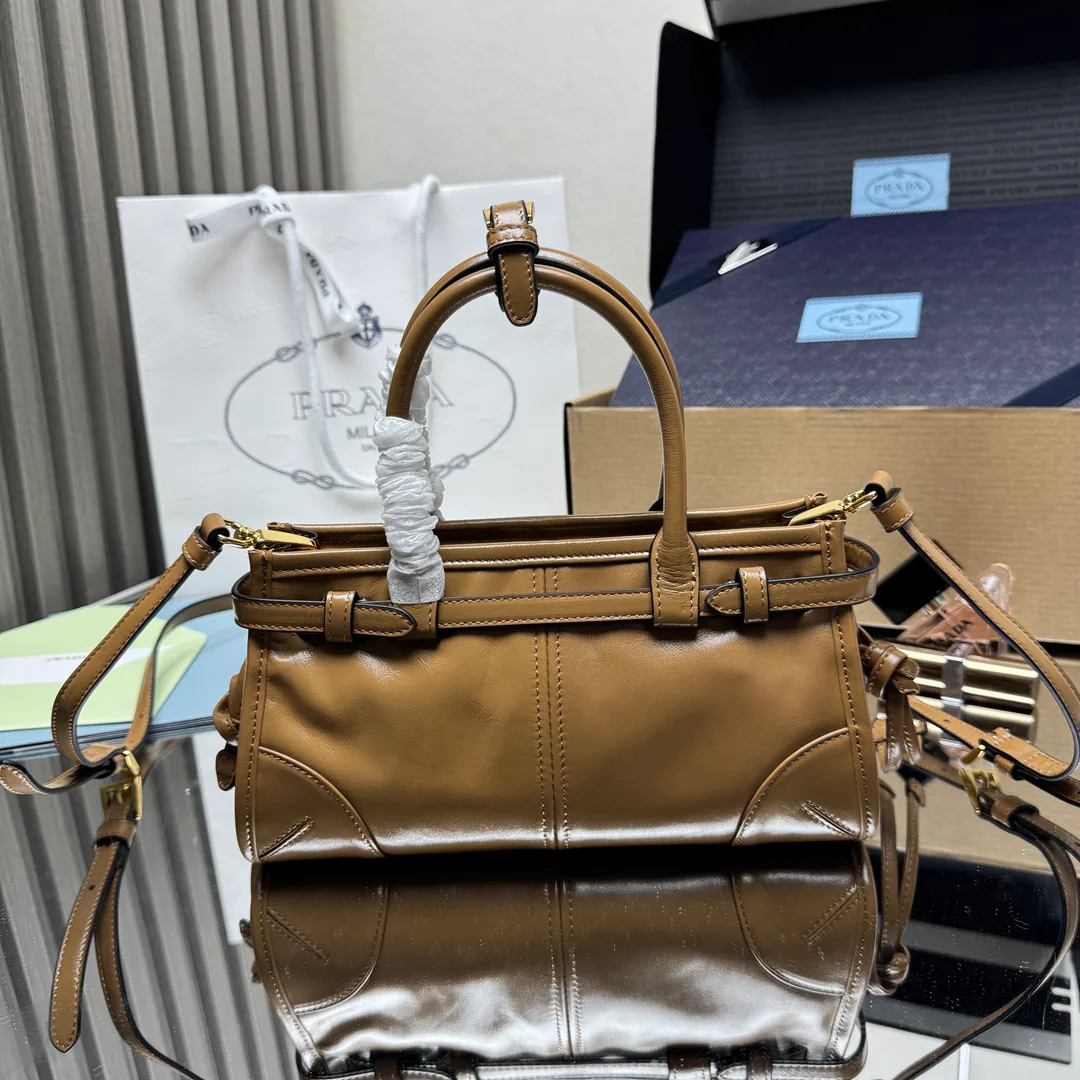 Классические Сумки Женские Prada 10446844