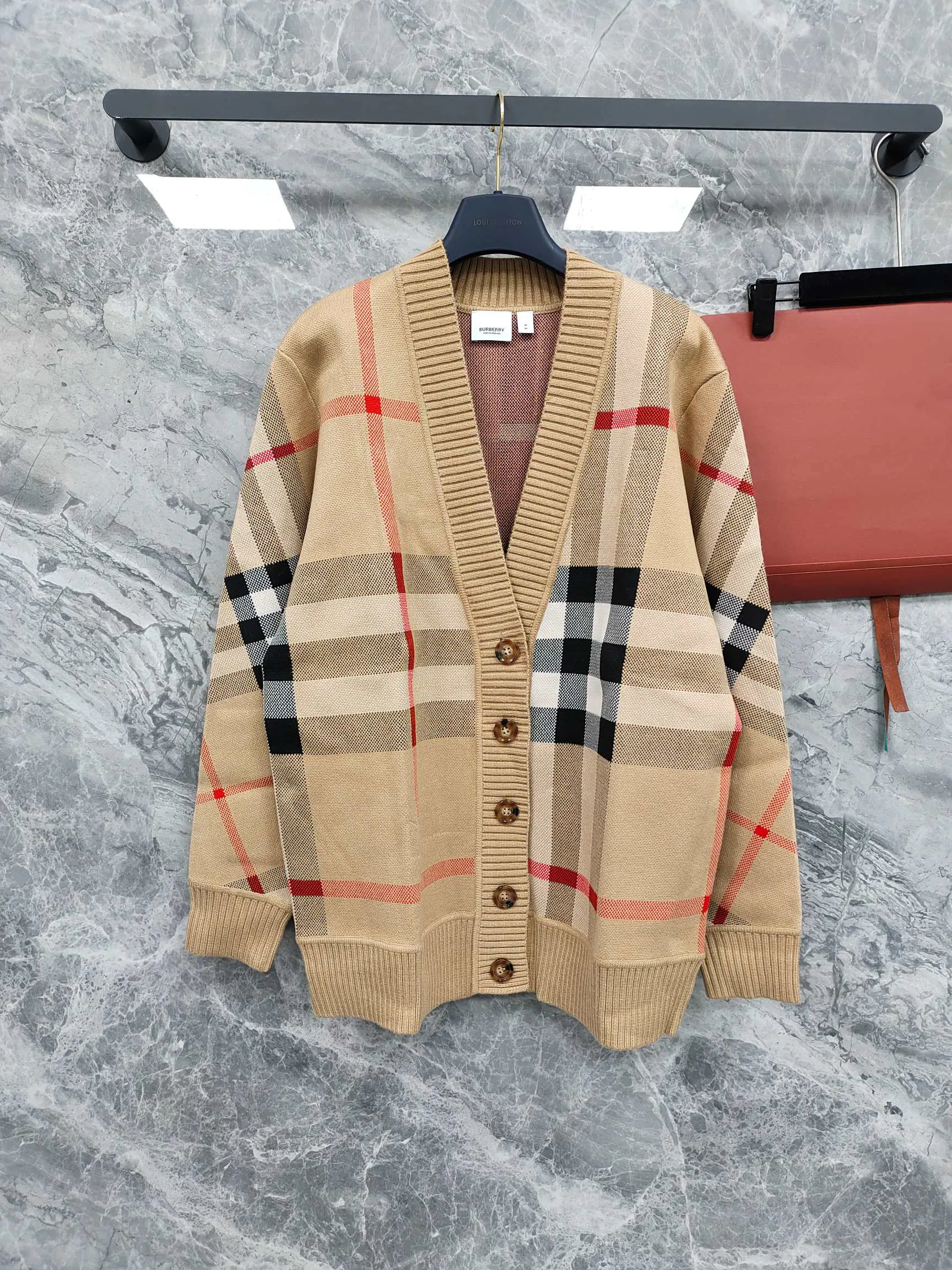 Джемперы И Свитеры Женские Burberry 18468051