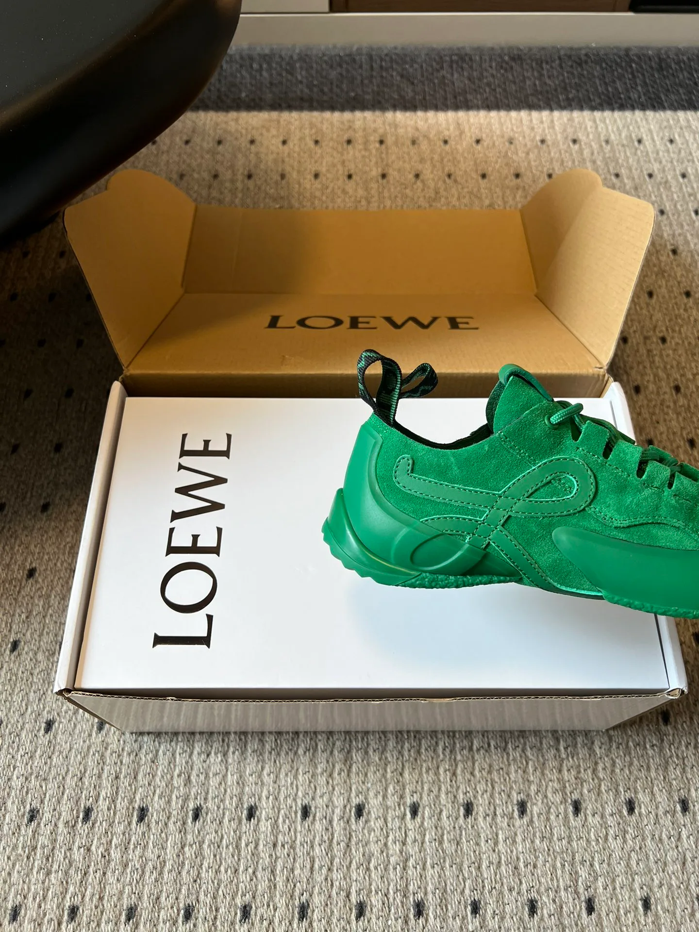 Кроссовки Женские Loewe 11867634