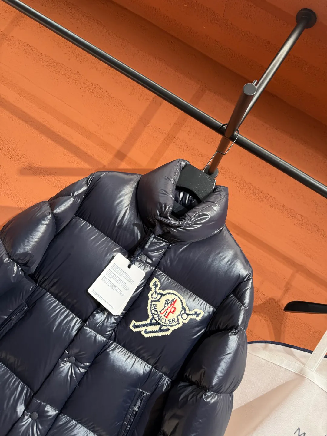 Куртки И Пуховики Мужские Moncler 18237493