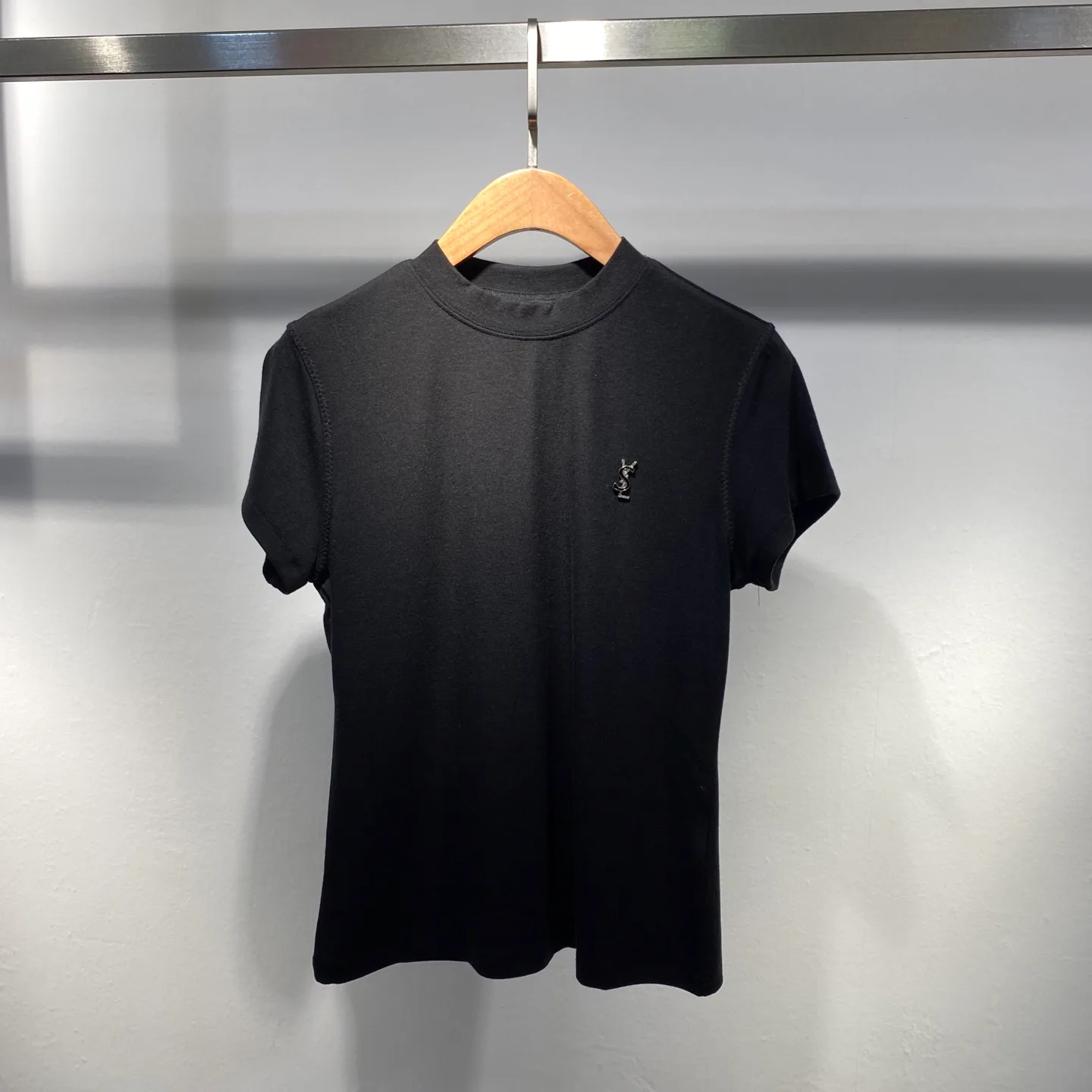 Футболки Женские Saint Laurent 104247