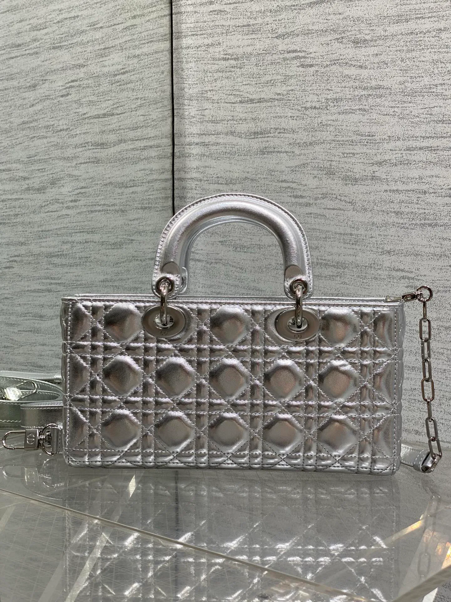 Классические Сумки Женские Christian Dior 17601495