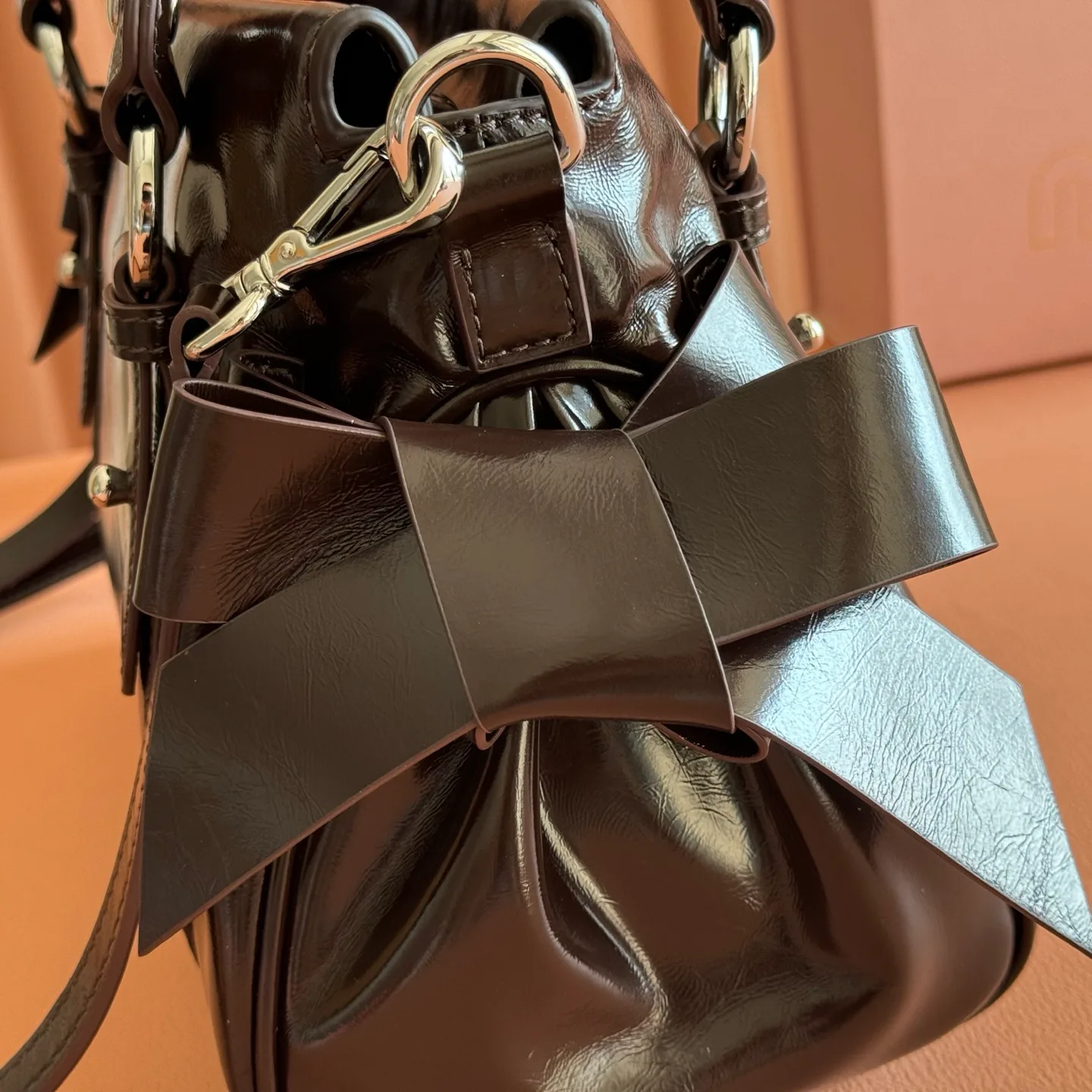 Классические Сумки Женские Miu Miu 18148107