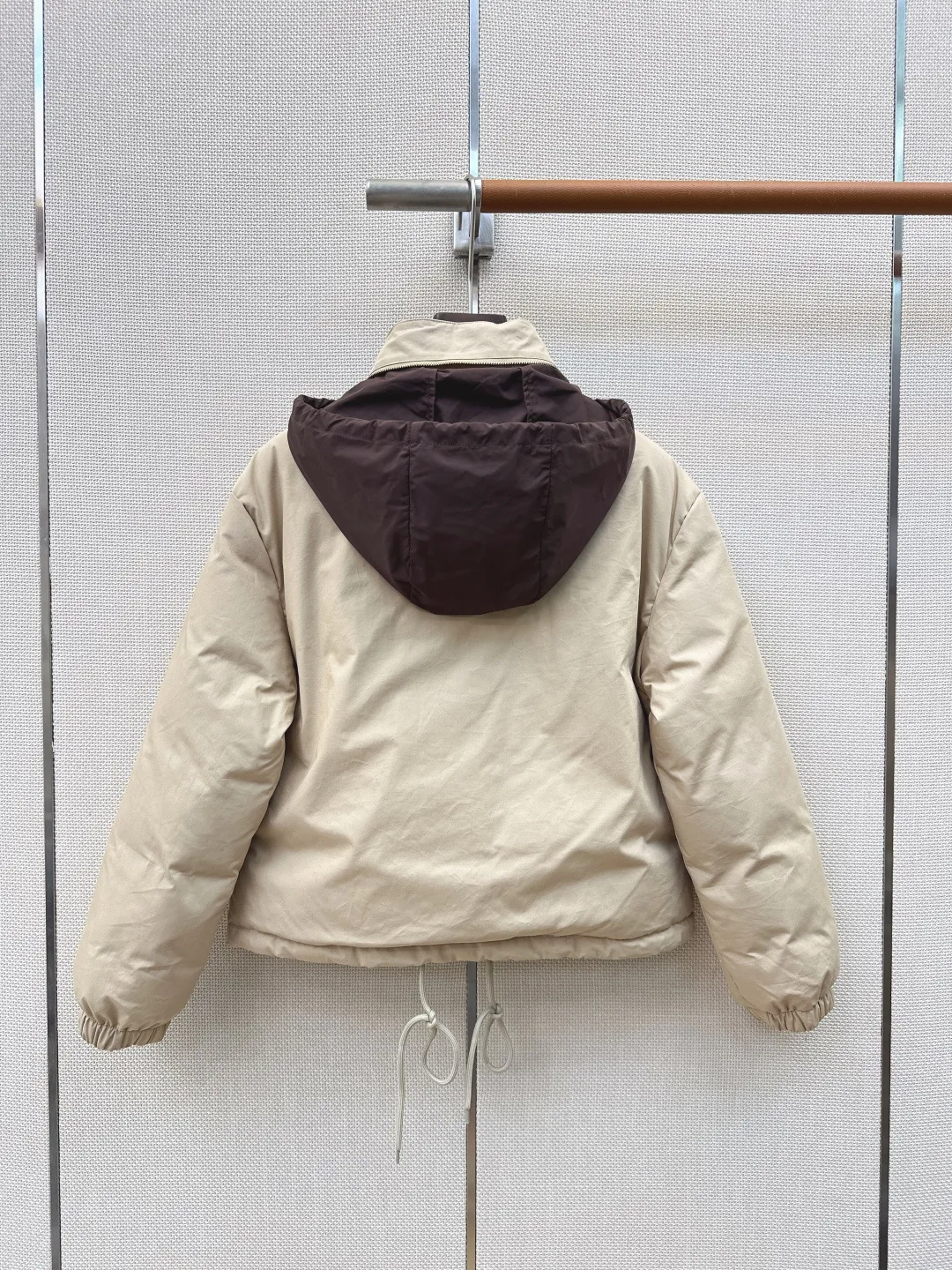 Куртки И Пуховики Женские Prada 19108885