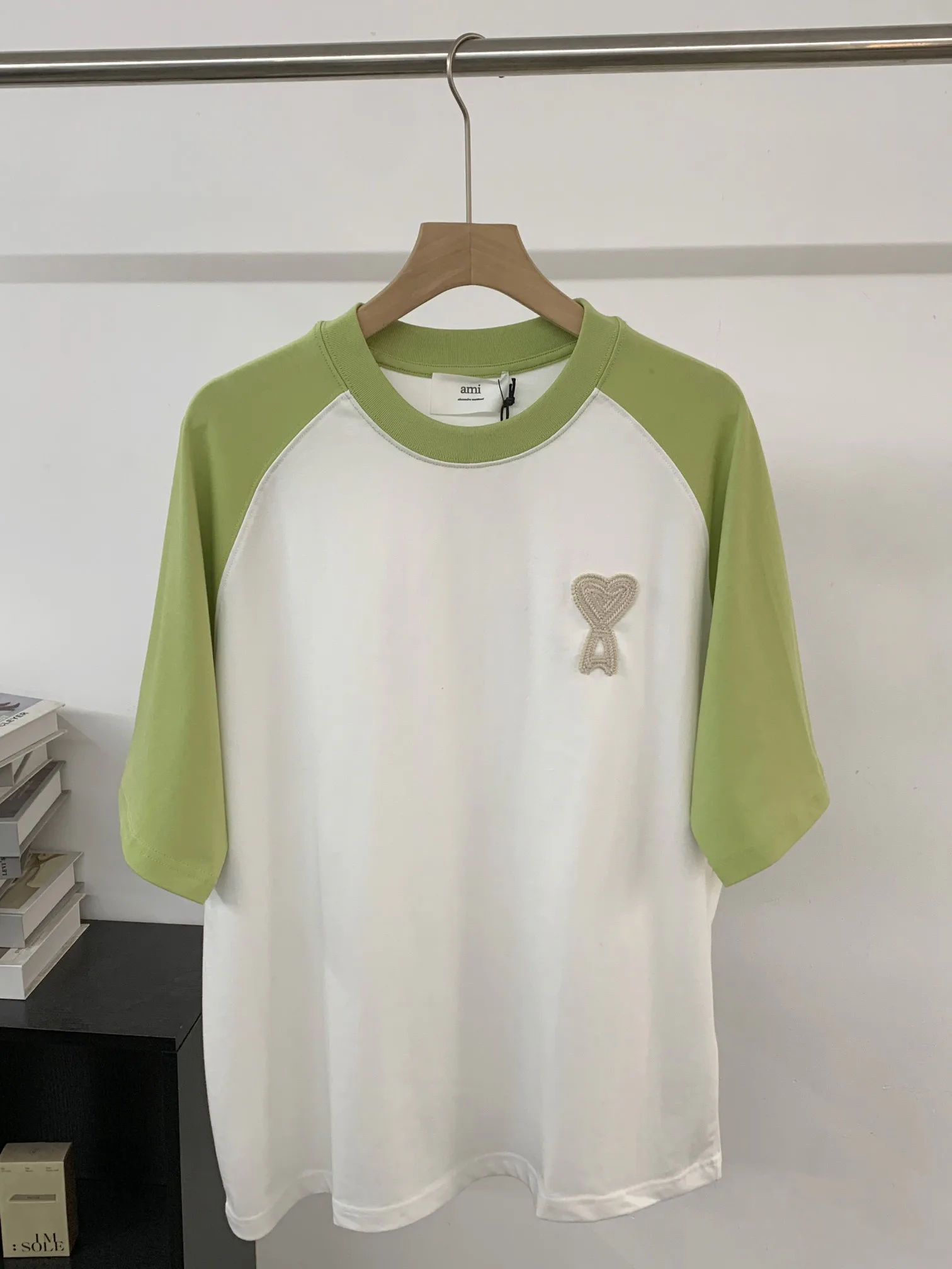 Футболки Женские Ami Paris 11385427