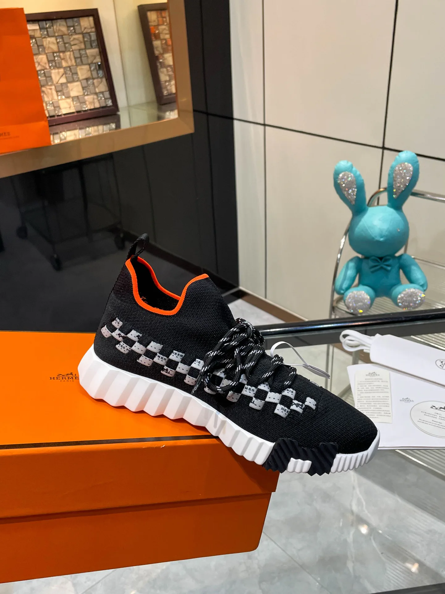 Кроссовки Женские Hermes 168972