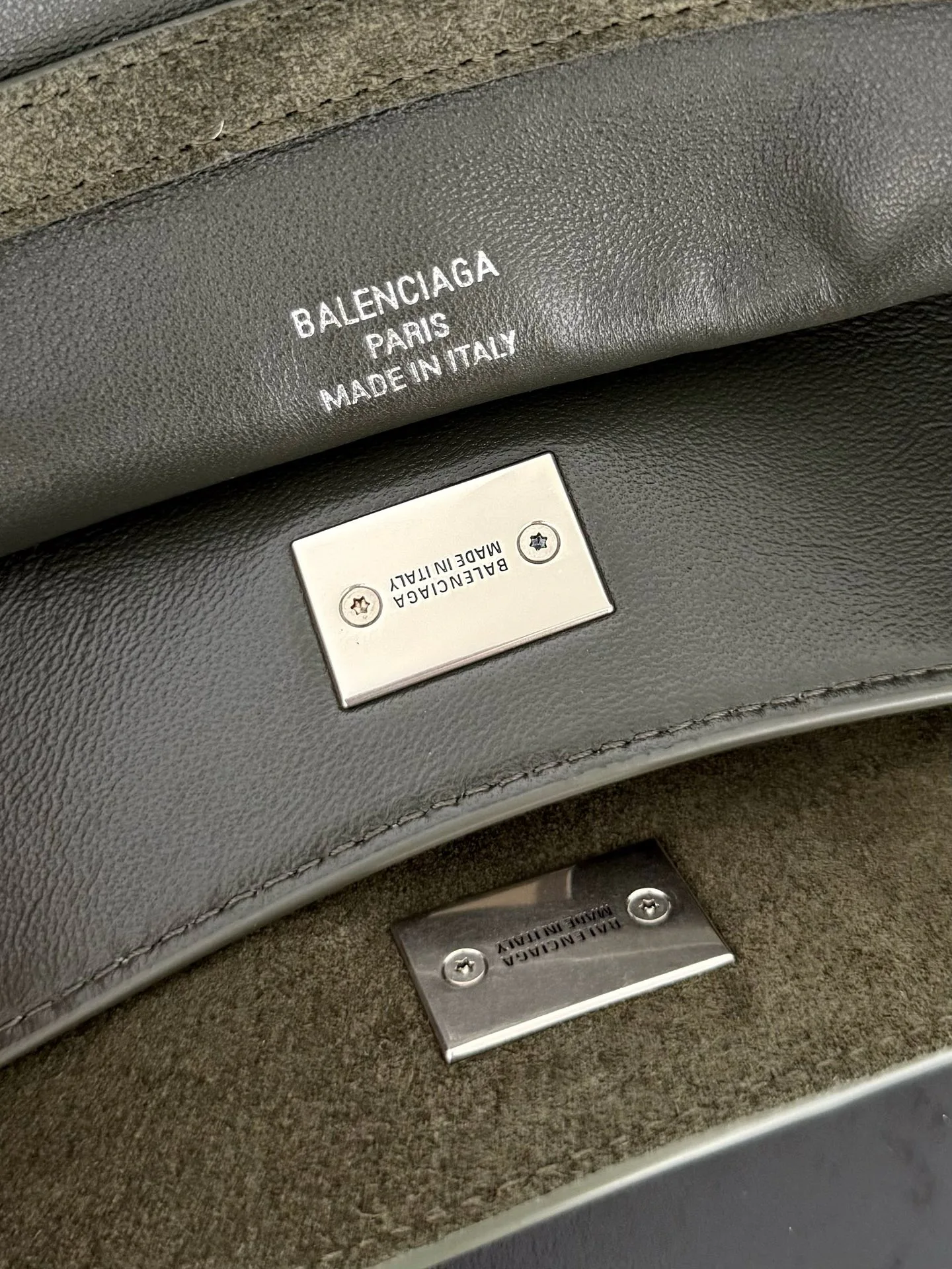 Классические Сумки Женские Balenciaga 11872198