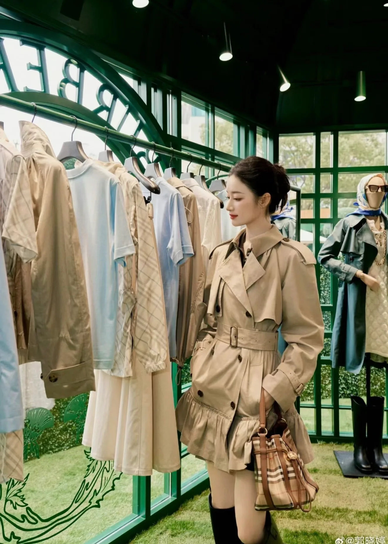 Тренчи Женские Burberry 18877831