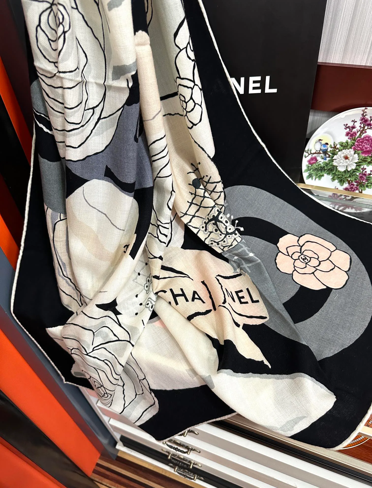 Платки Chanel 1490192