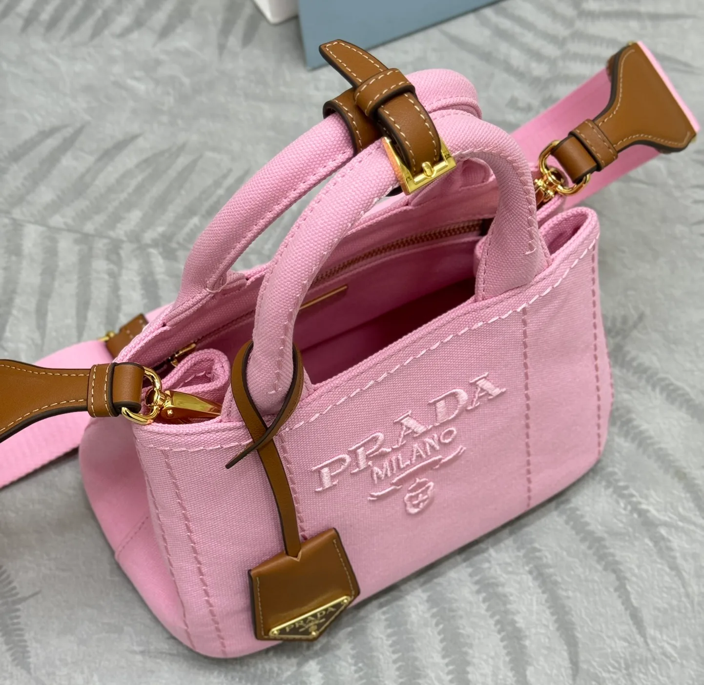 Сумки На Ремне Женские Prada 11164956