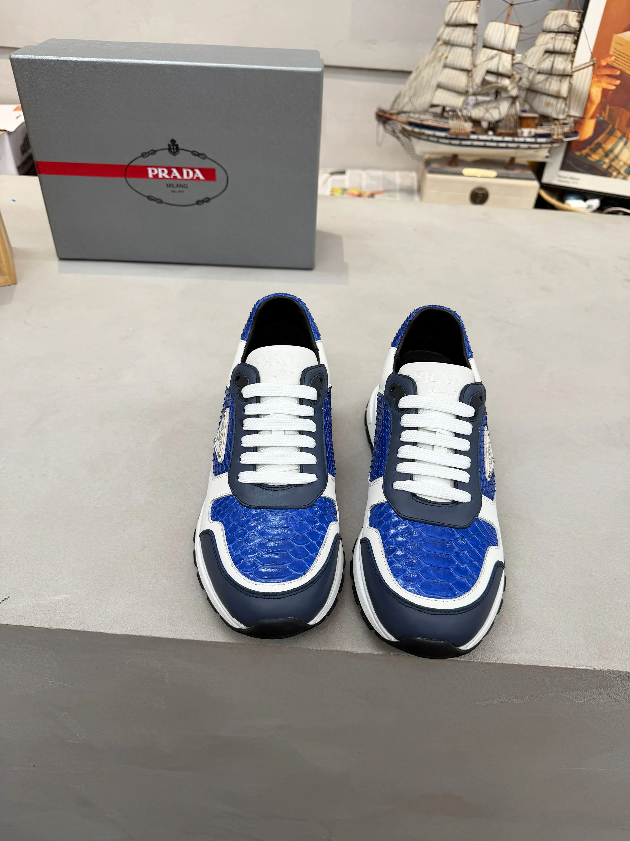 Кроссовки Мужские Prada 287991