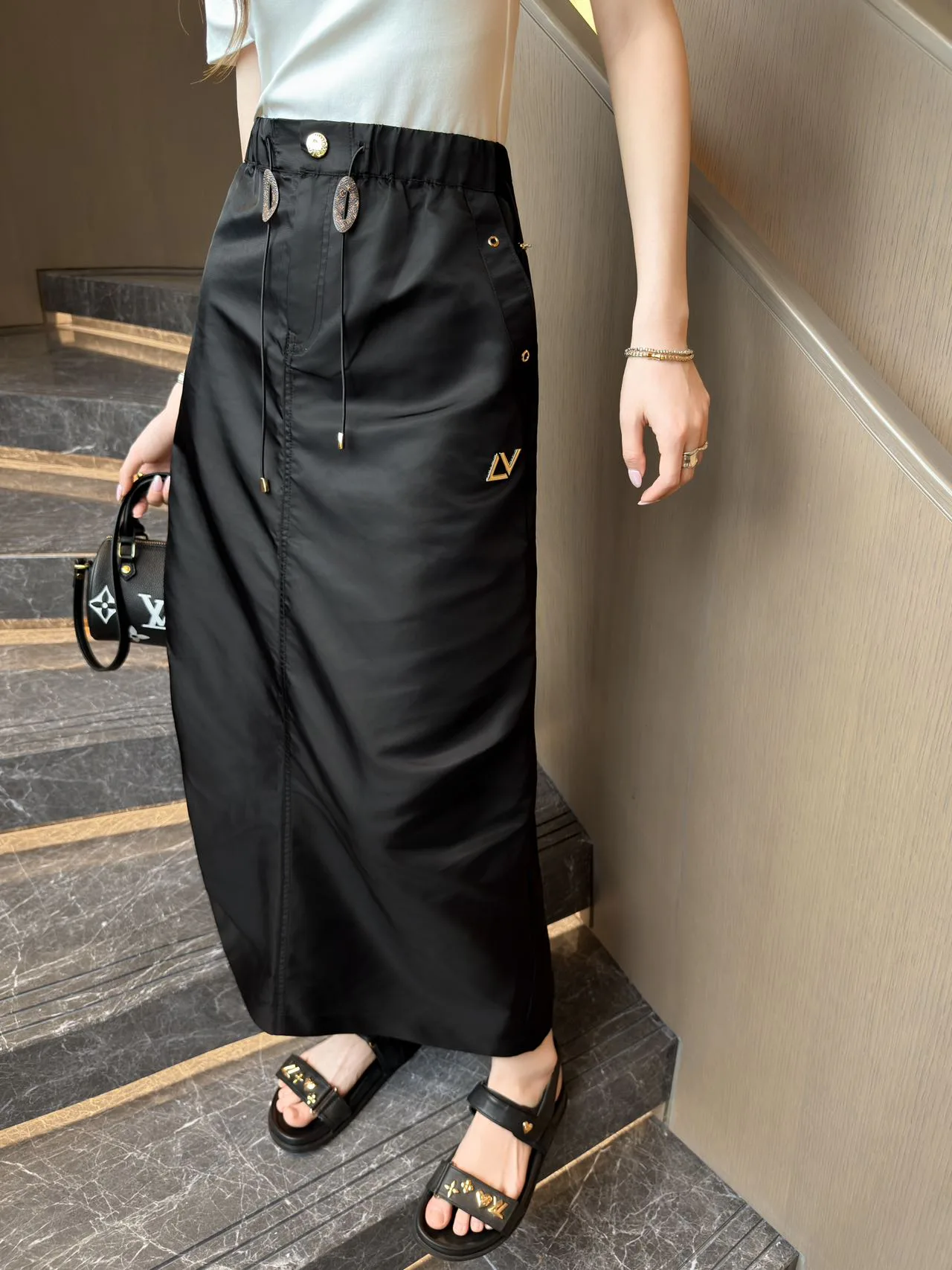 Юбки Женские Louis Vuitton 13120741