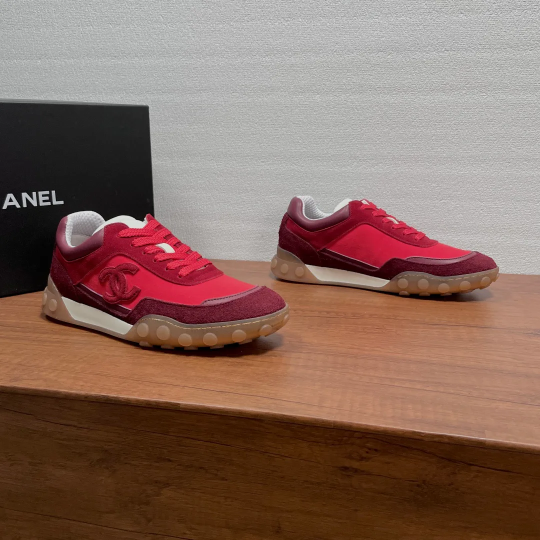 Кроссовки Женские Chanel 18000602