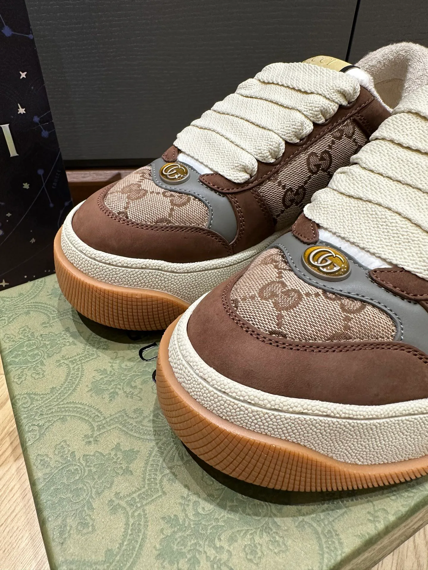 Кроссовки Женские Gucci 1331227