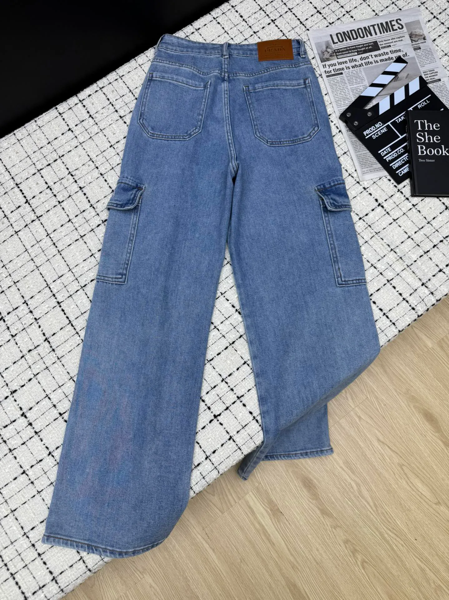 Джинсы Женские Prada 9963123