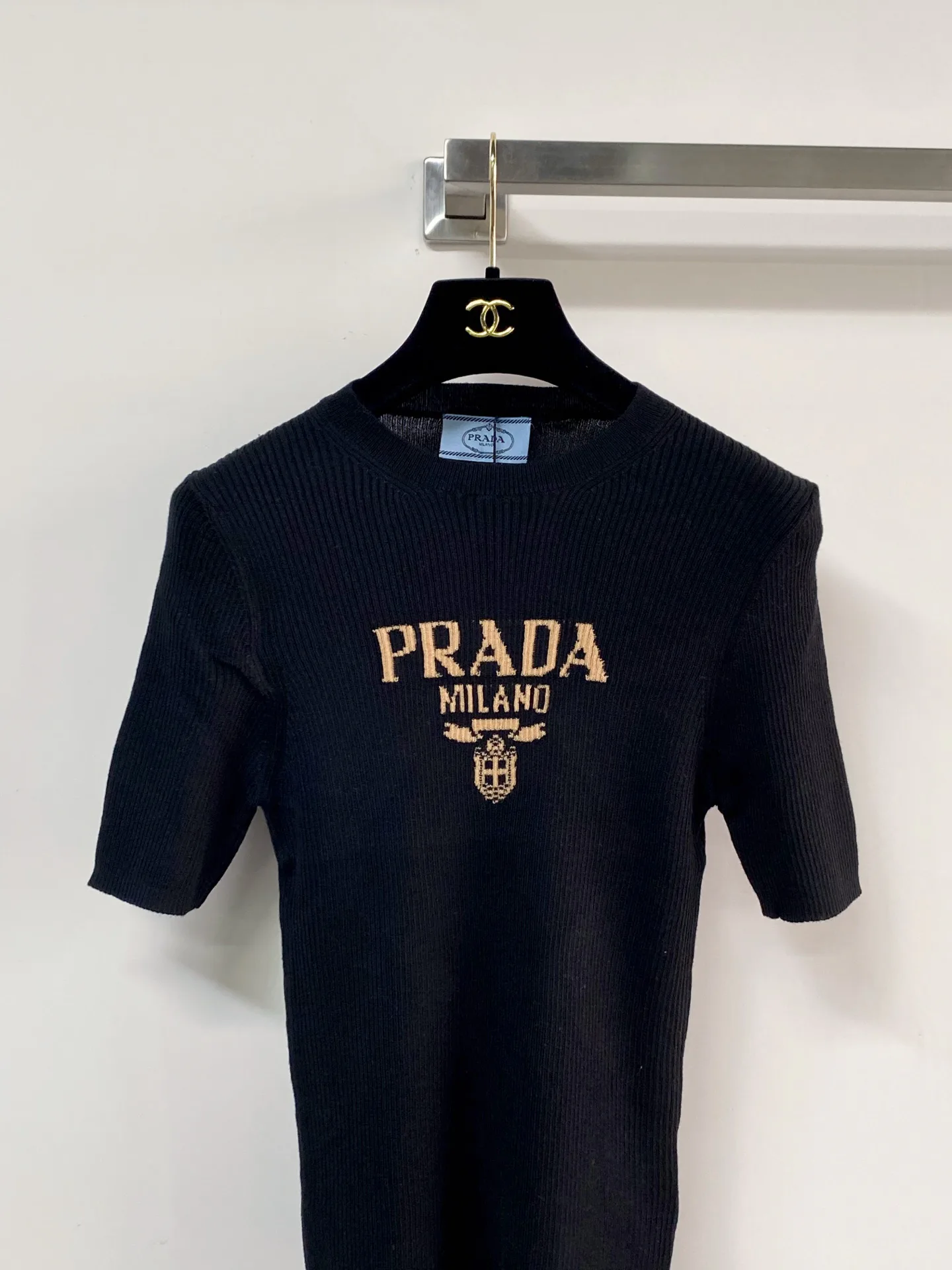 Футболки Женские Prada 11946193