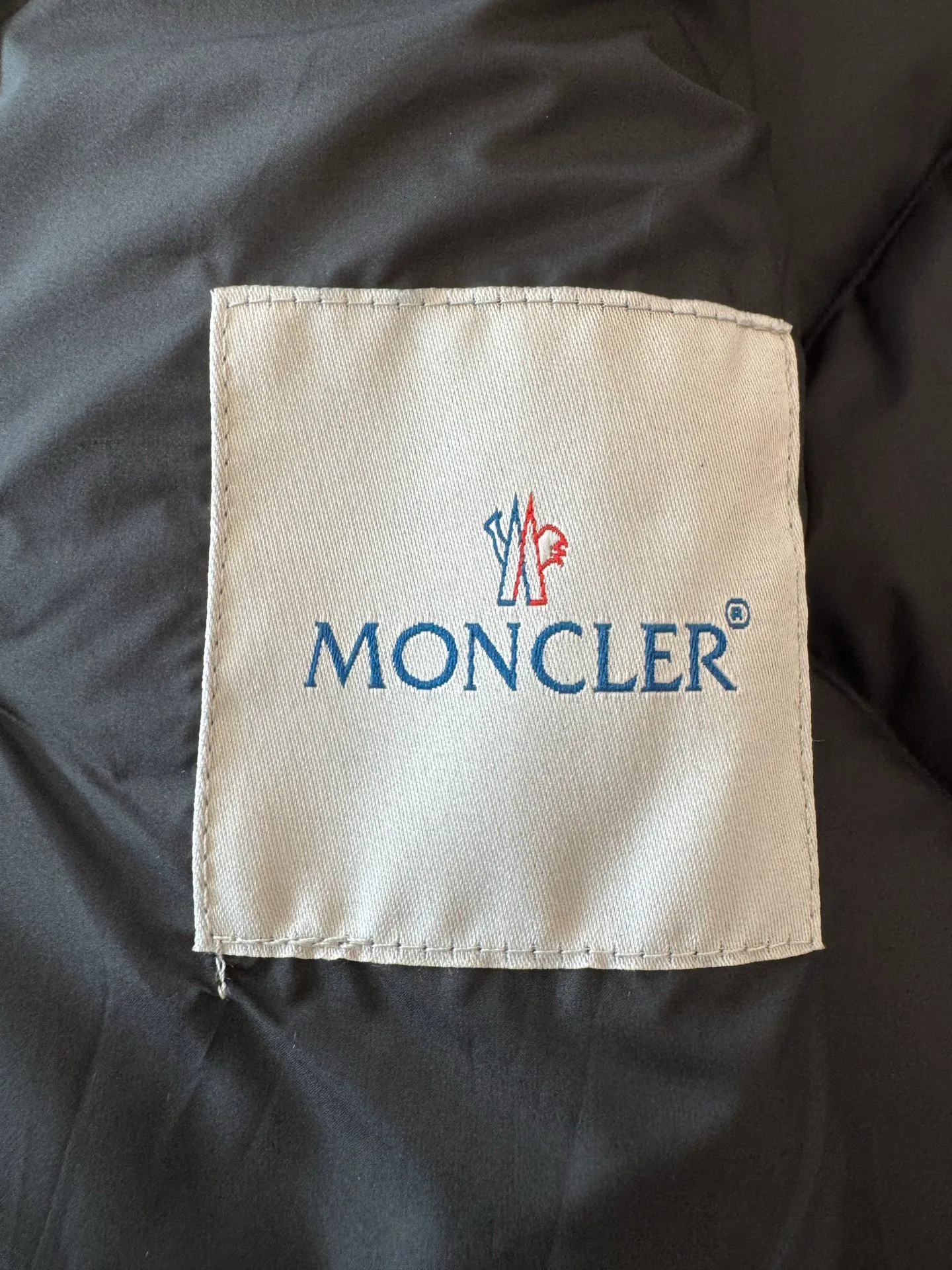 Куртки И Пуховики Женские Moncler 18869518