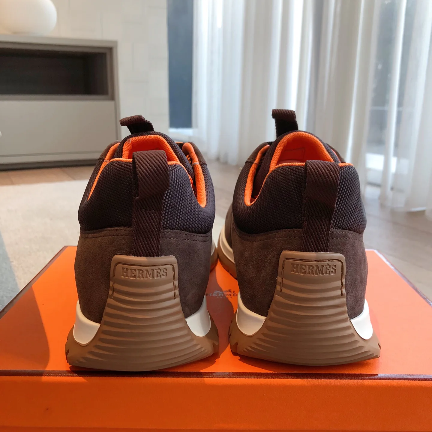 Кроссовки Женские Hermes 1237232